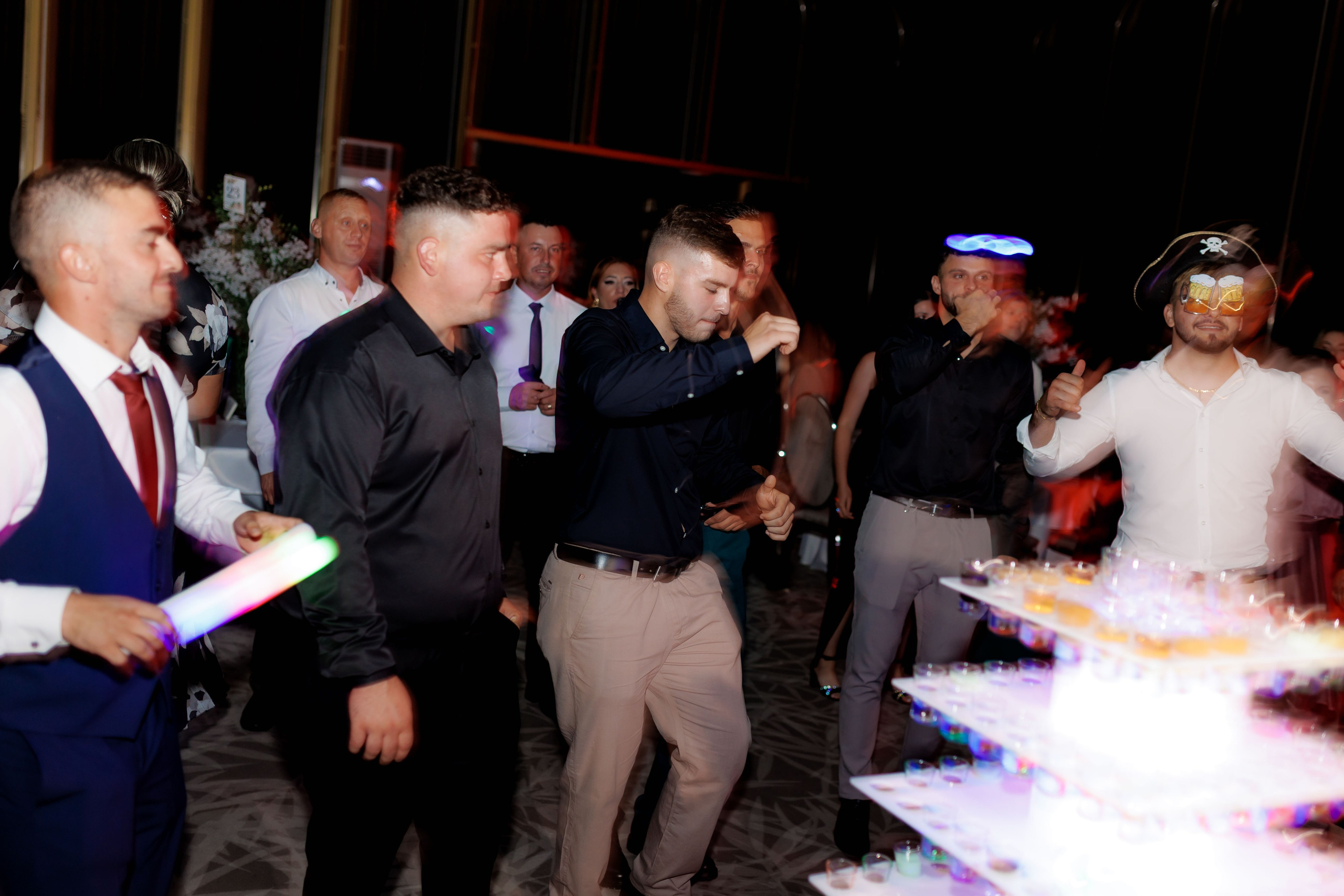 Nunta Nicoleta & Răzvan | Fotografie & Videografie Profesională. Servicii foto-video profesionale, pentru momente de neuitat