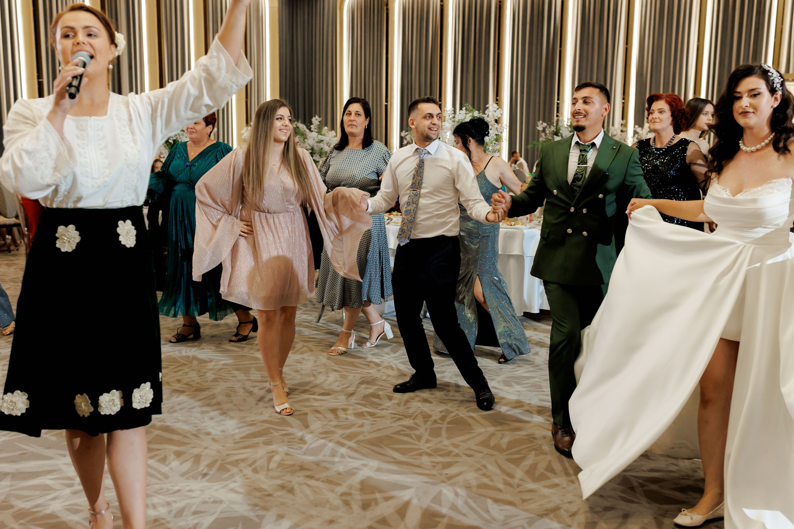 Nunta Nicoleta & Răzvan | Fotografie & Videografie Profesională. Servicii foto-video profesionale, pentru momente de neuitat