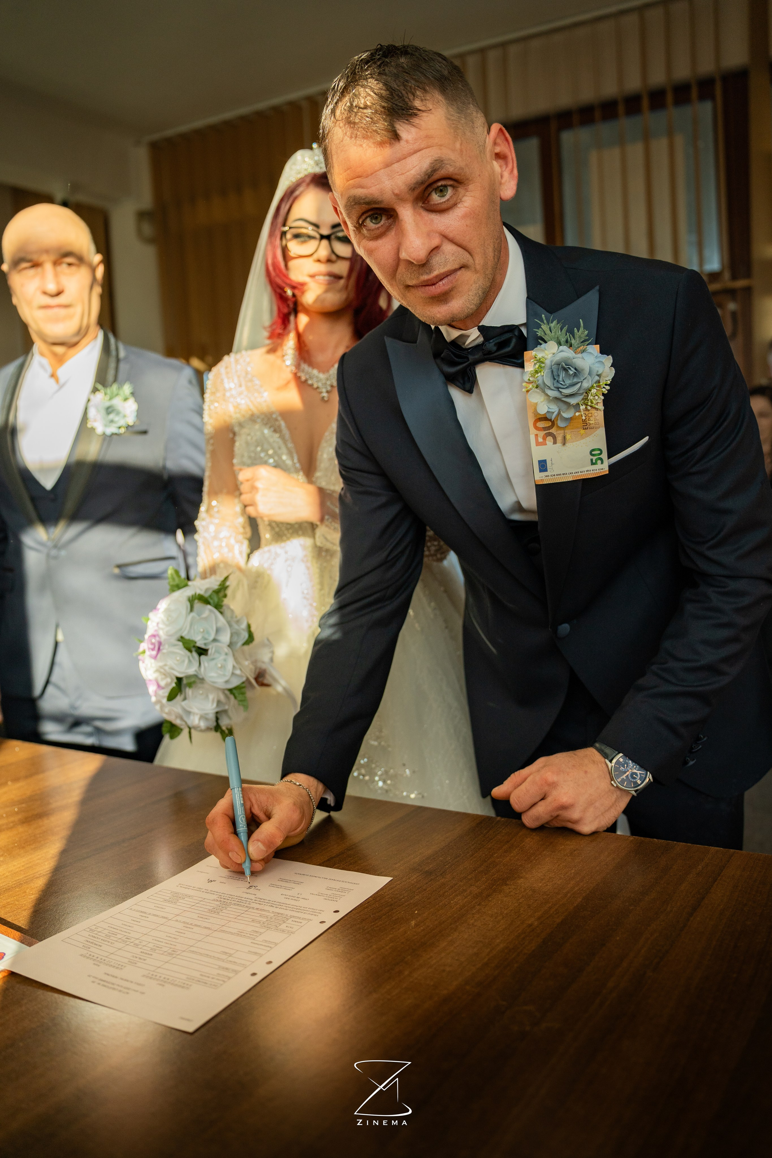 CLAUDIA and MARIAN — WEDDING. Z I N E M A