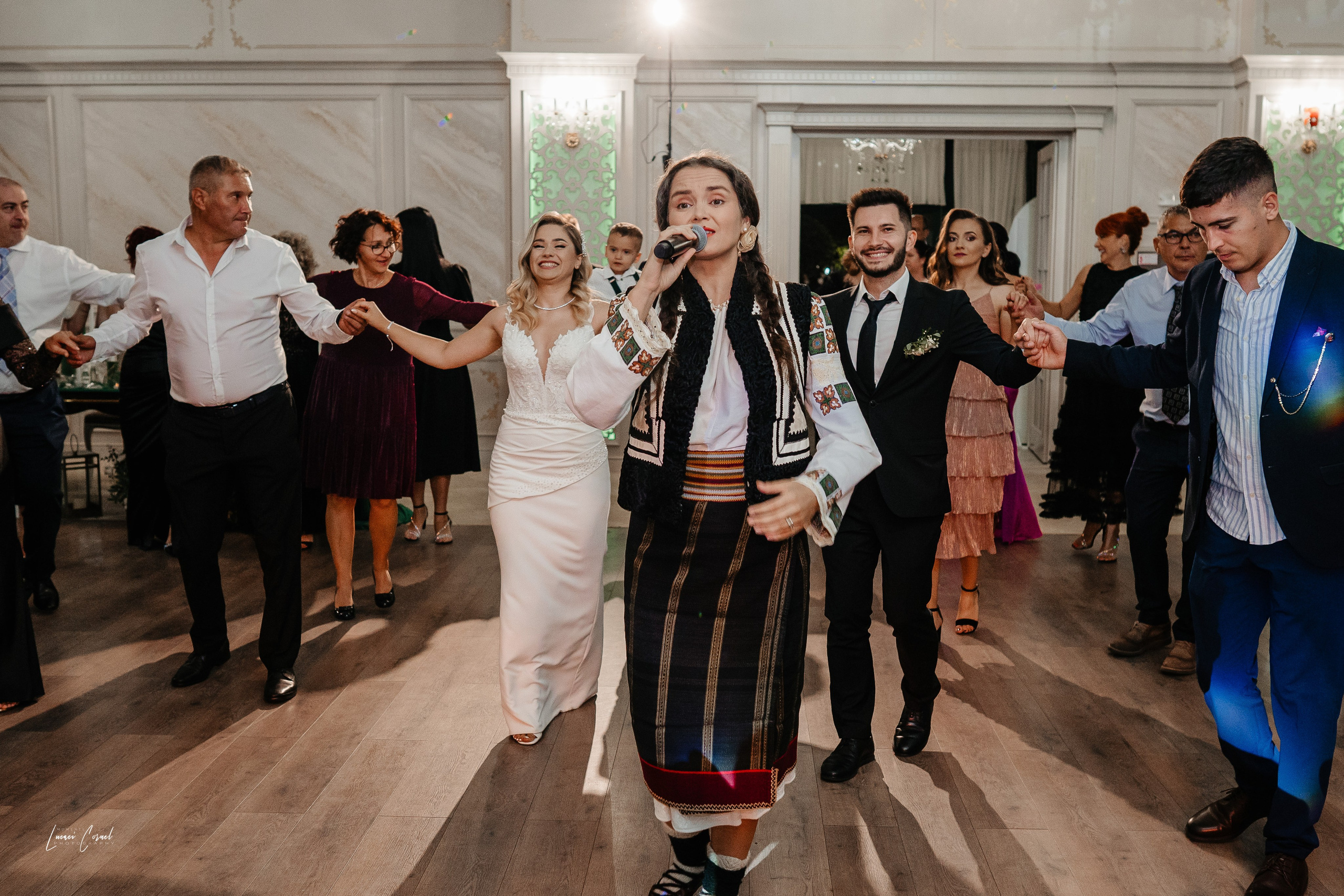 Diana & Cătălin – Nuntă clasică și rafinată. Fotograf de nuntă, corporate, botezuri, majorate și aniversări Roman, Lucaci Cornel