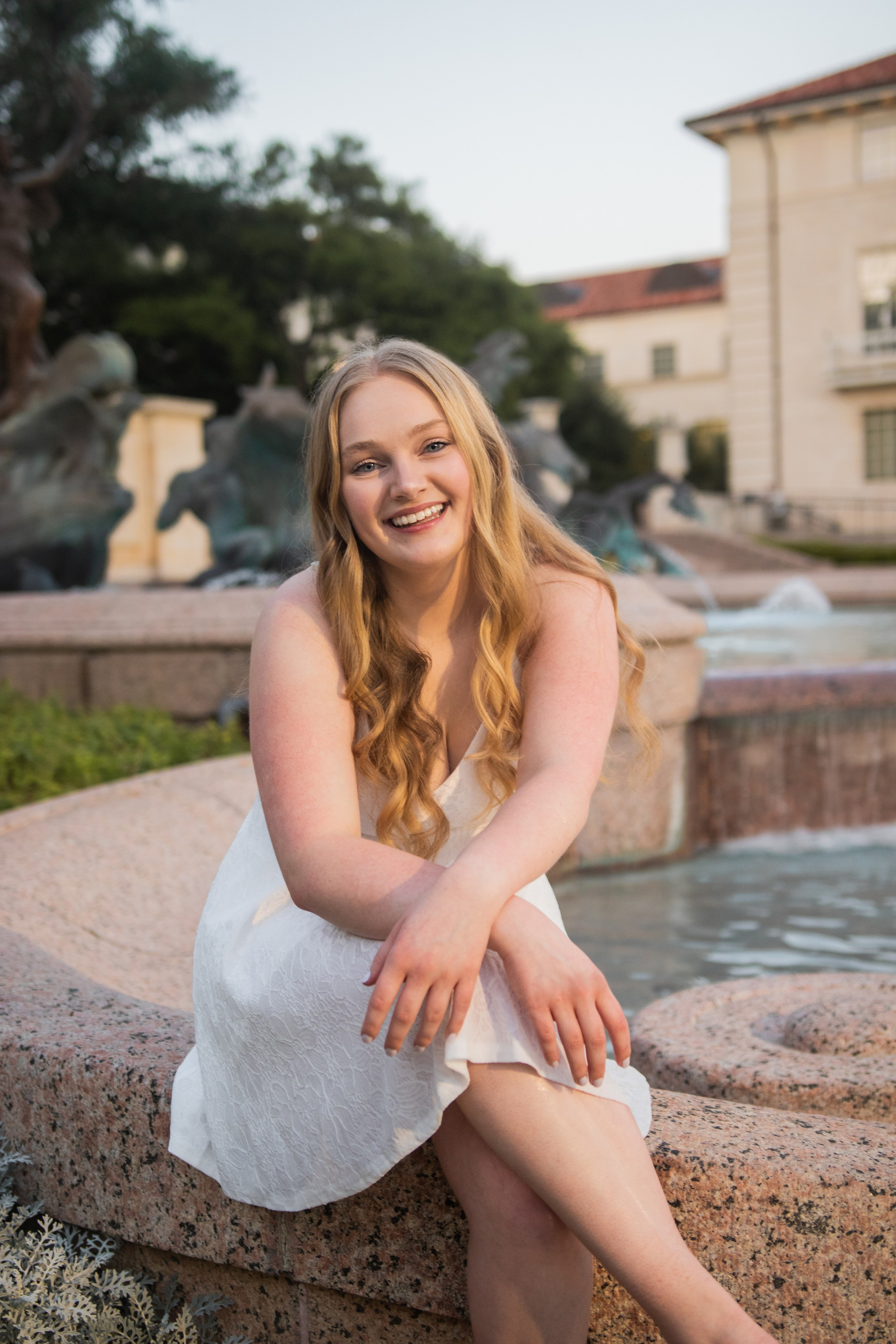 Kristen’s senior photoshoot at the University of Texas Austin