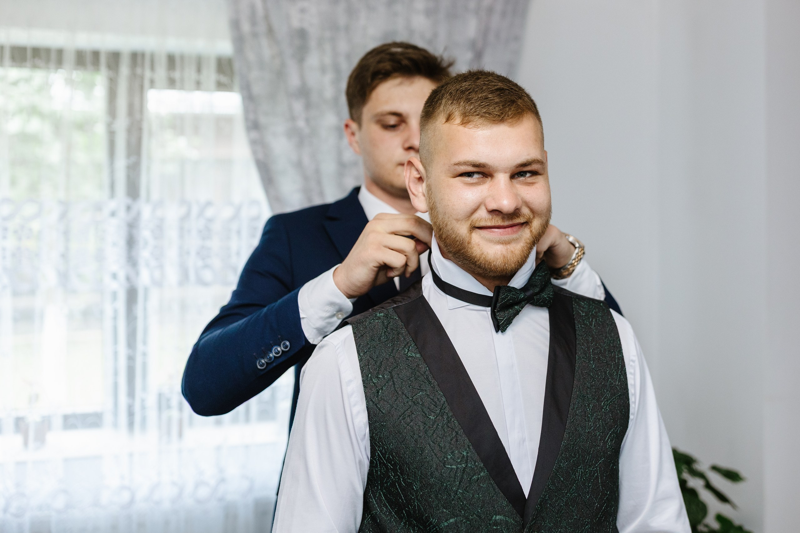 * fotograf stare civilă Siret* fotograf Bucovina* fotograf nuntă Suceava* fotograf Iași Botoșani* stare civilă tradițională* ie românească nuntă* AlinoFotoStudio* fotograf Andrei și Andreea- Alin Chirilă fotograf – stare civilă Siret, Suceava, Andrei și Andreea în ie tradițională, poveste spusă prin fotografiefotograf stare civilă Siret Suceava Alin Chirilă – miri îmbrăcați în costum tradițional bucovineanAlin Chirilă fotograf nuntă Siret Suceava – stare civilă autentică în Bucovina, emoții realefotograf Siret Suceava Alin Chirilă – Andrei și Andreea la starea civilă în ie tradiționalăstare civilă Siret fotograf Alin Chirilă – cadre naturale cu miri în costum popular din Bucovinafotograf nuntă Siret Suceava Alin Chirilă – povestitor prin fotografie, moment emoționant la starea civilăAlin Chirilă fotograf stare civilă Siret – iubire autentică surprinsă în stil documentarfotograf Bucovina Siret Alin Chirilă – stare civilă în ie tradițională, cadre pline de emoțieAlin Chirilă fotograf Suceava – Andrei și Andreea spun DA la starea civilă în Siretfotograf stare civilă Suceava Siret Alin Chirilă – poveste de iubire în stil tradițional românesc - Alin Chirilă fotograf profesionist, AlinoFotoStudio, fotograf evenimente Siret, Suceava County, Iași, Bacău County, Botoșani, Neamț County, fotograf nunți, botezuri, cununii civile, portrete și momente autentice surprinse elegant.- Alin Chirilă surprinde momente elegante de nuntă și evenimente speciale prin AlinoFotoStudio, fotograf disponibil în Siret, Suceava County, Iași, Bacău County, Botoșani și Neamț County, specializat în nunți, botezuri și cununii civile. - Alin Chirilă fotograf profesionist, AlinoFotoStudio, fotograf nuntă și evenimente în Siret, Suceava, Iași, Bacău, Botoșani și Piatra Neamț, fotograf nunți, botezuri, cununie civilă, ședințe foto, trash the dress, logodnă, familie, portrete și fotografii autentice. - AlinoFotoStudio by Alin Chirilă, fotograf evenimente premium în Suceava County, Iași County, Bacău County, Botoșani County și Neamț County, fotograf de familie, fotograf ceremonii religioase, petreceri și momente emoționante. - Alin Chirilă fotograf, povestitor prin fotografie, servicii foto profesionale pentru mireasă, mire, pregătiri nuntă, biserică, restaurant, valsul mirilor, tradiții românești și amintiri de neuitat în Moldova.