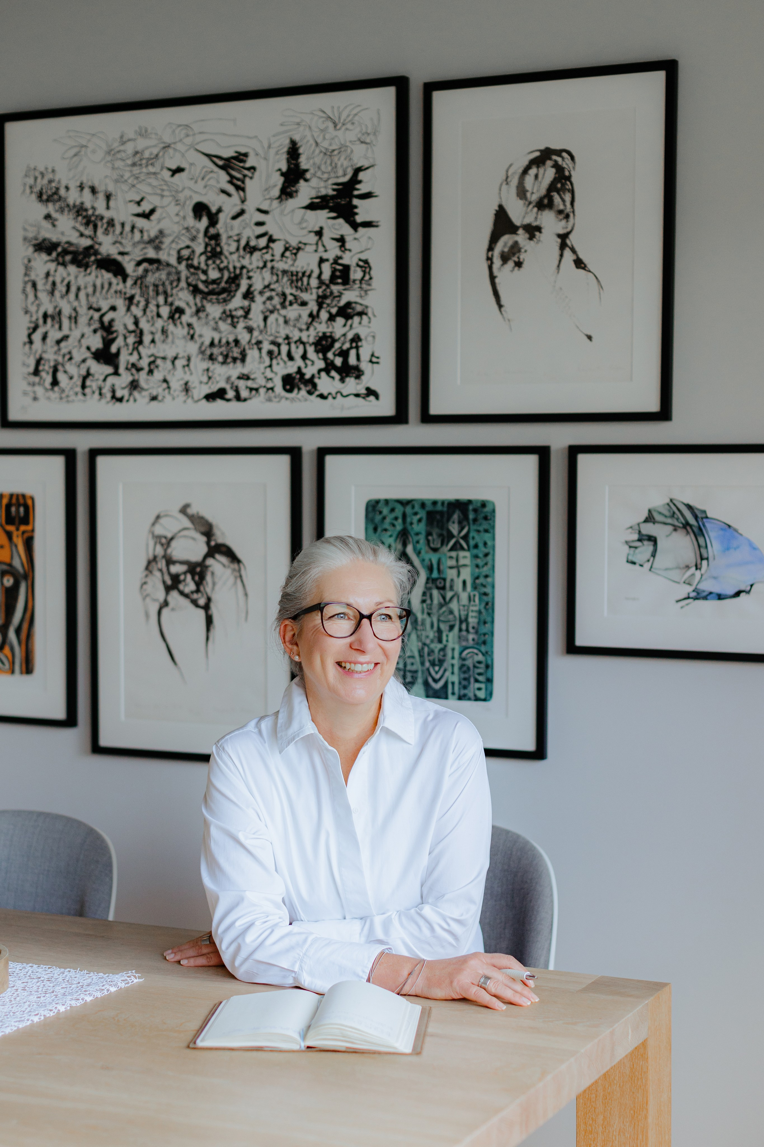 Heike. Amazing photo session at a time convenient for you. Y