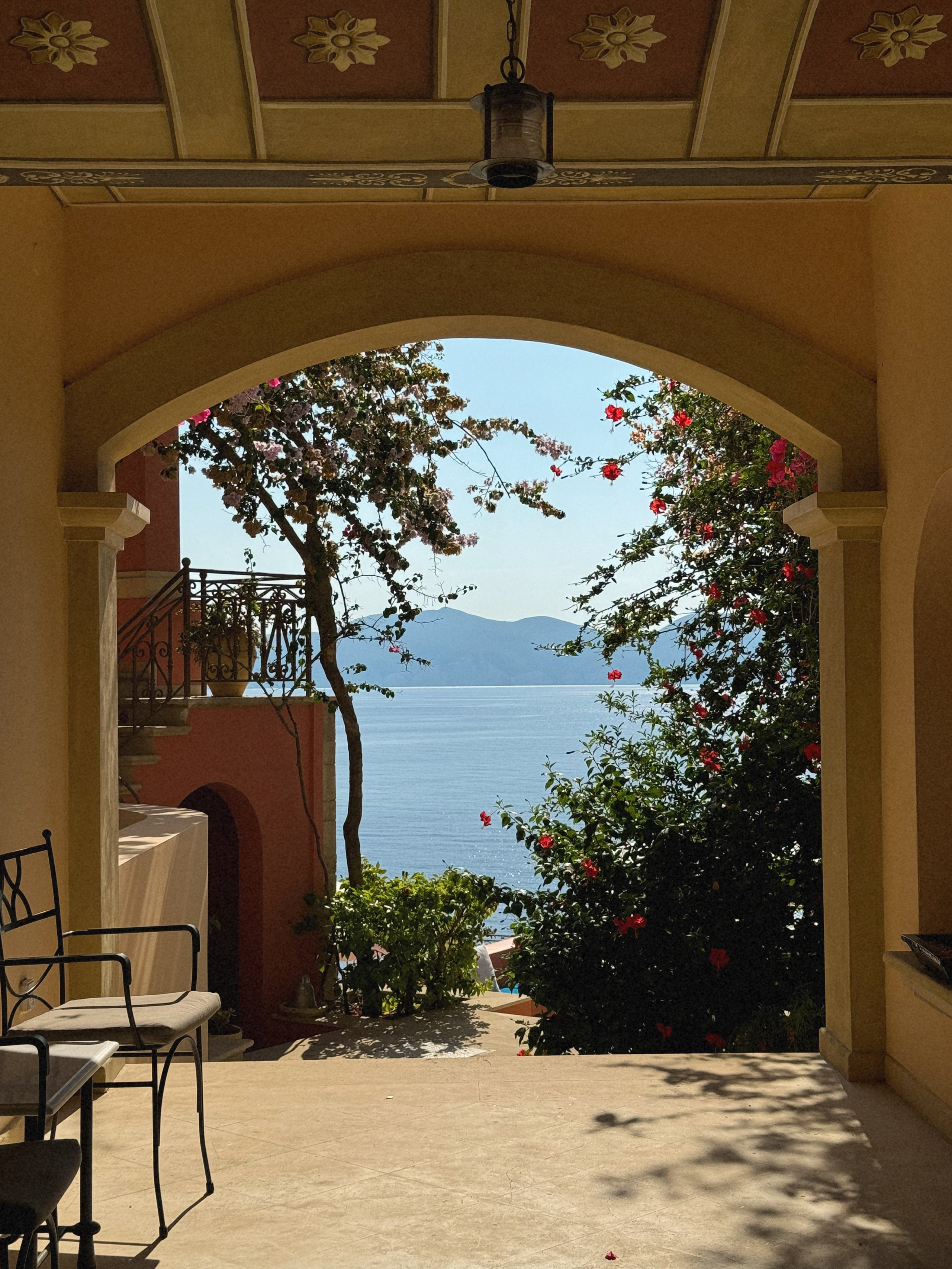 Моими глазами. Salut!