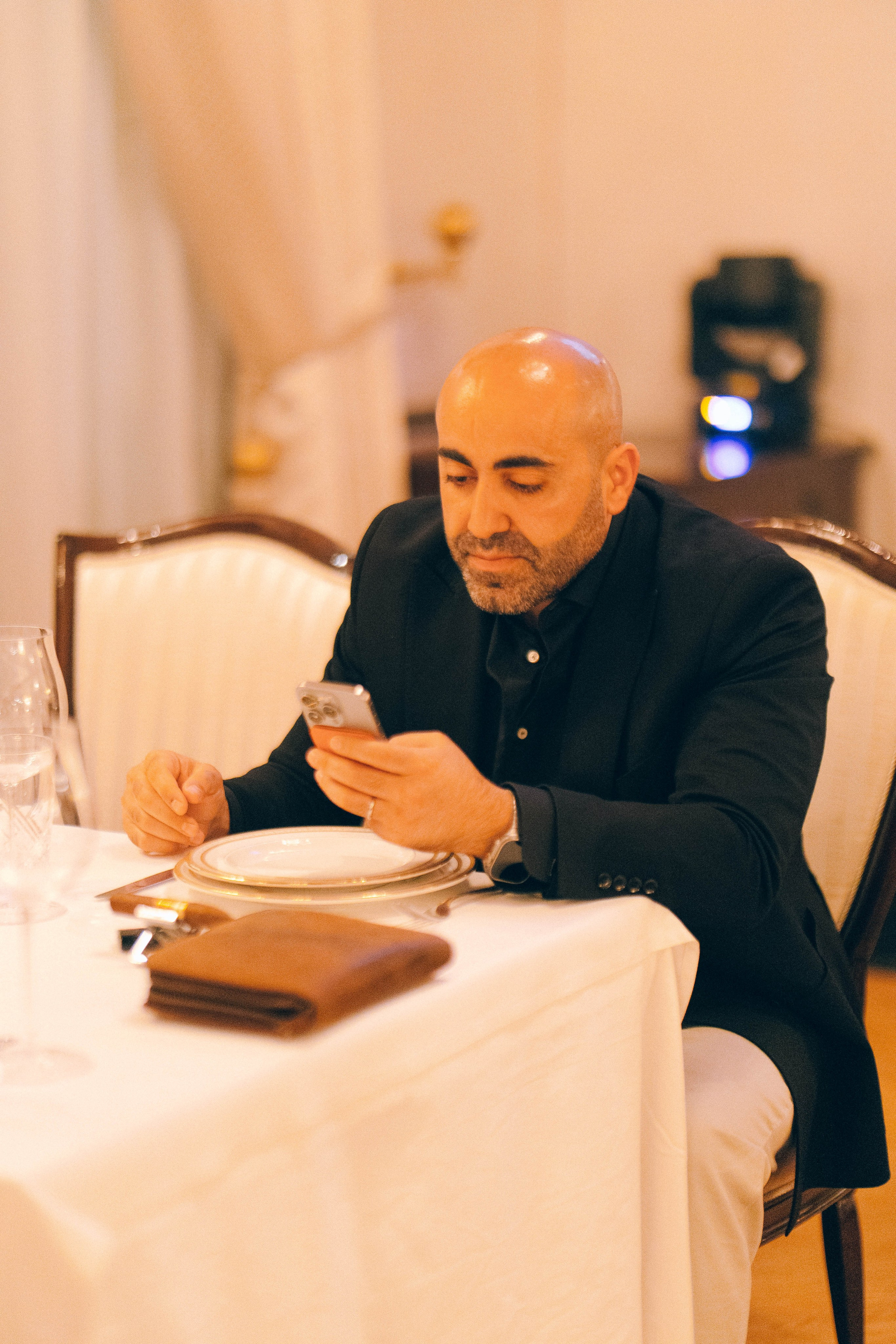 CIGAR CLUB. Wedding&Event photographer Ismail Rzayev in Baku