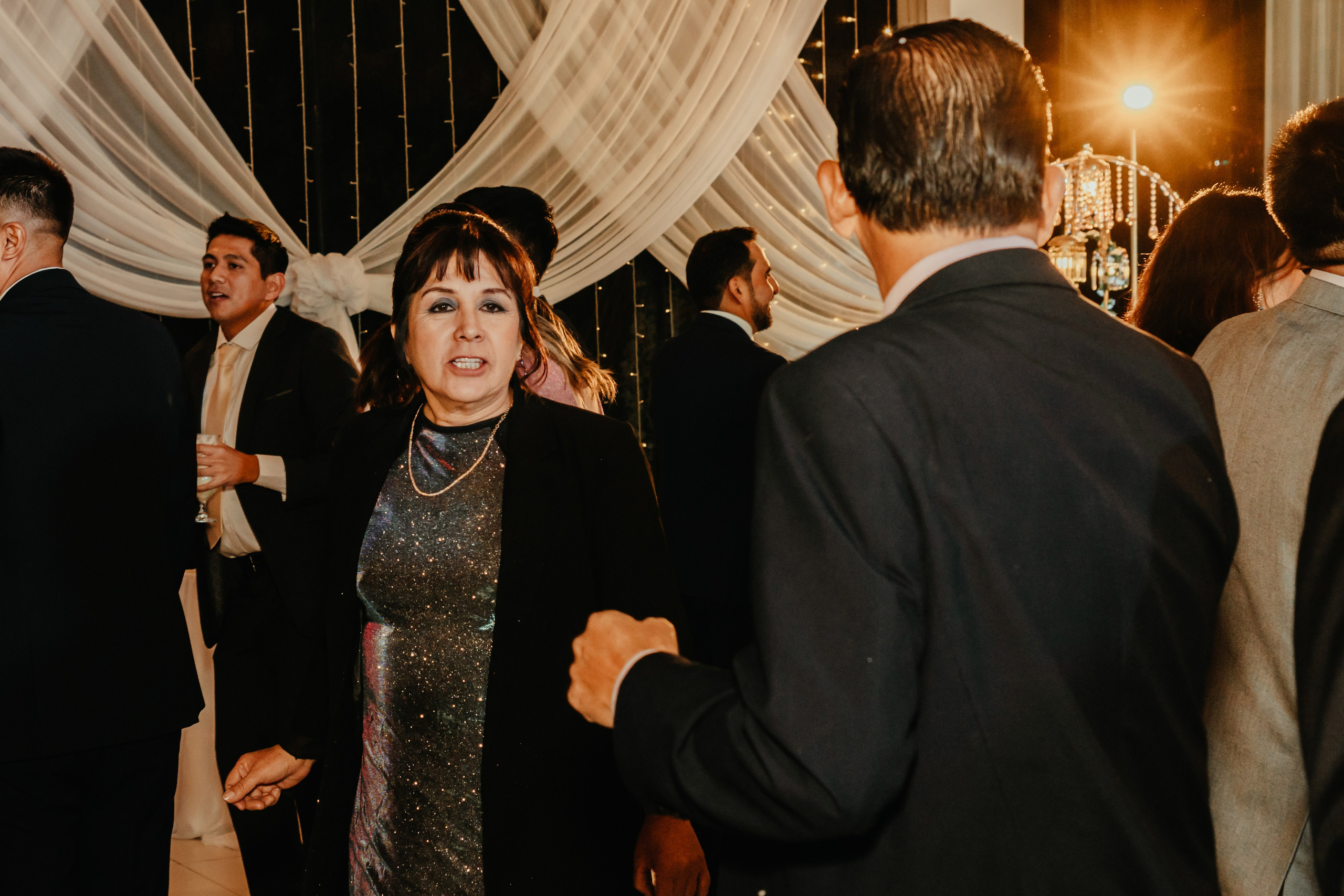 VANIA + LUIS BODA CIVIL. Studio KVTA | Fotografía y Video de Bodas en Arequipa