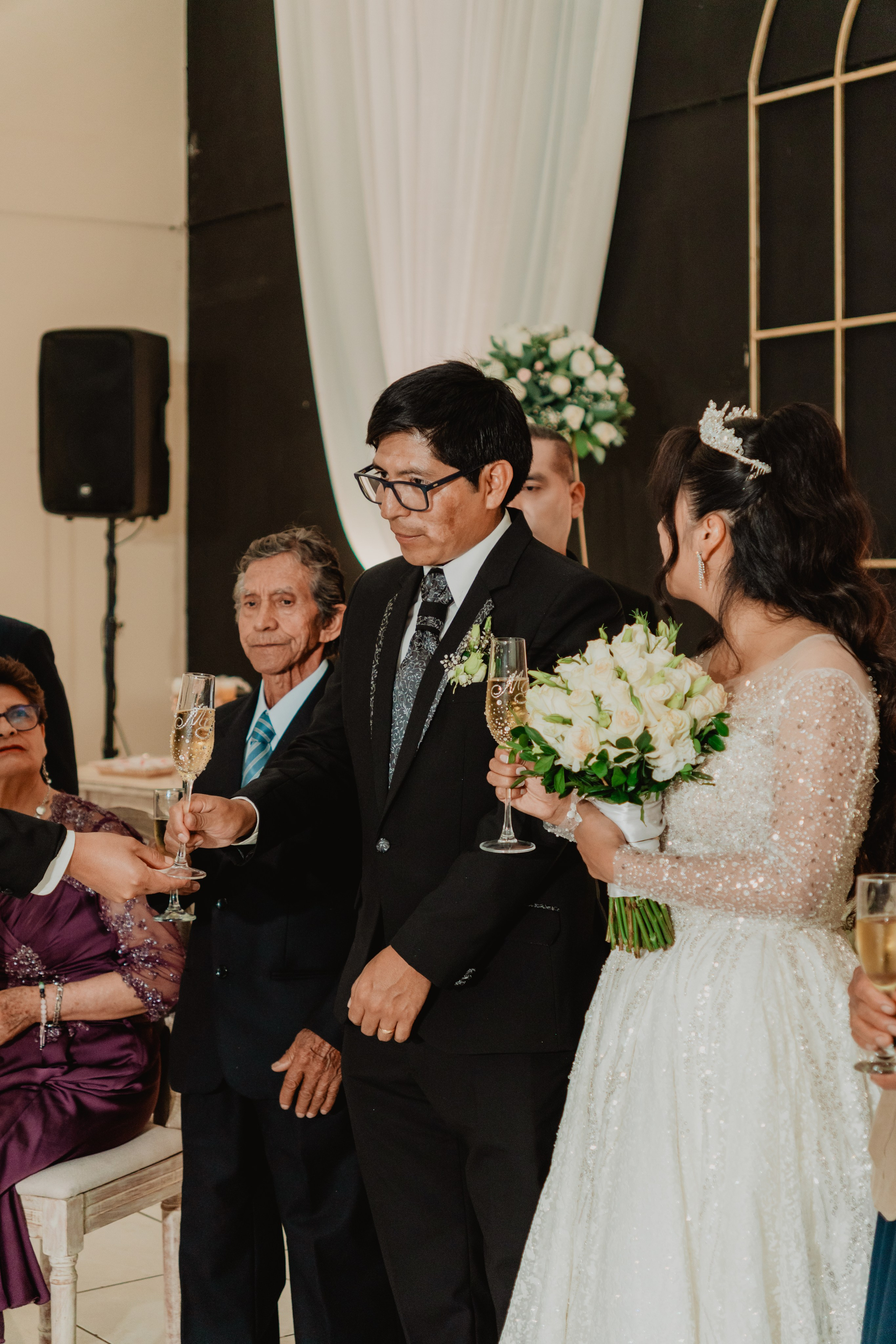 FERNANDO + MARIBEL | BODA RELIGIOSA. Studio KVTA | Fotografía y Video de Bodas en Arequipa
