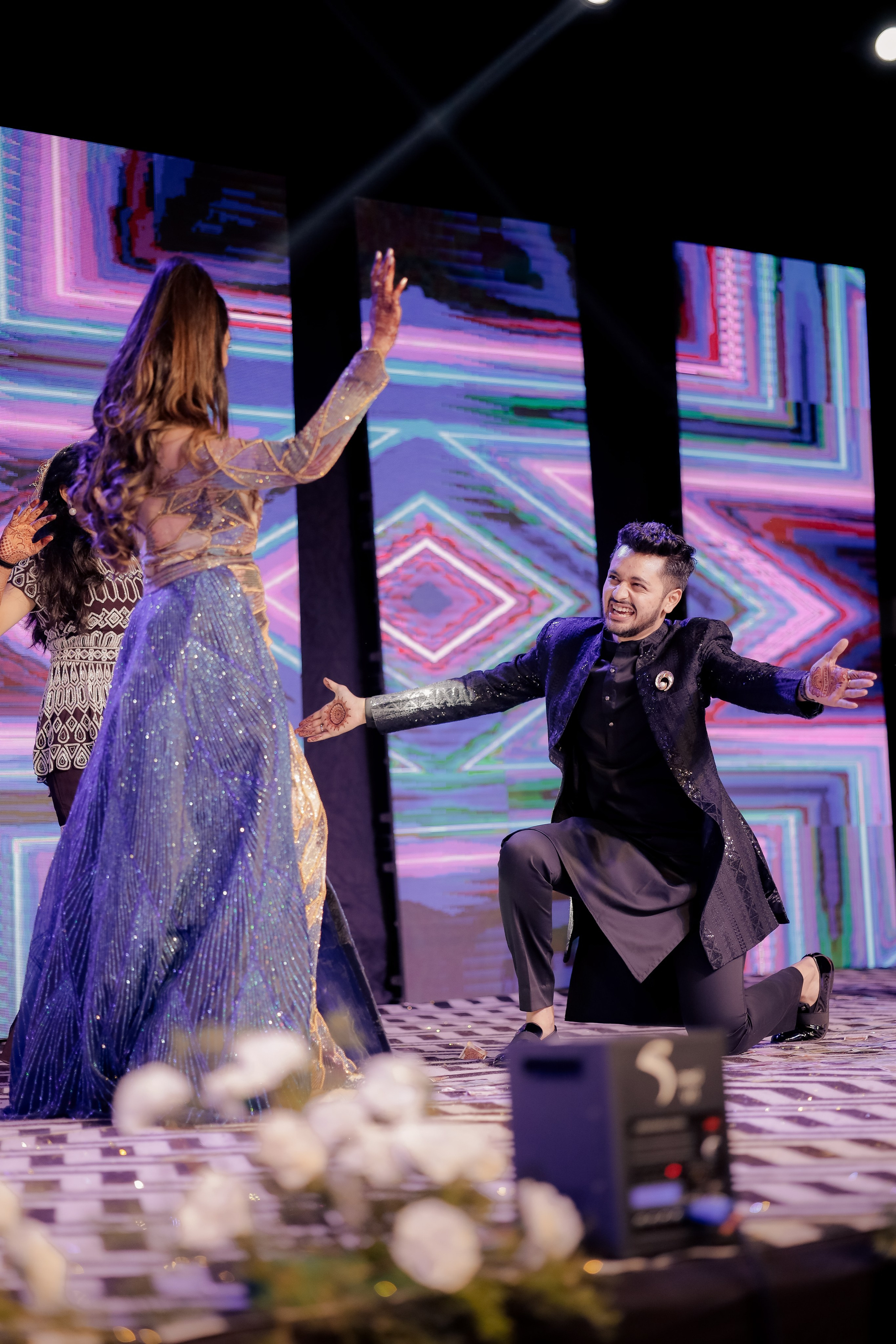 WEDDINGS. Love Emotions Weddings
