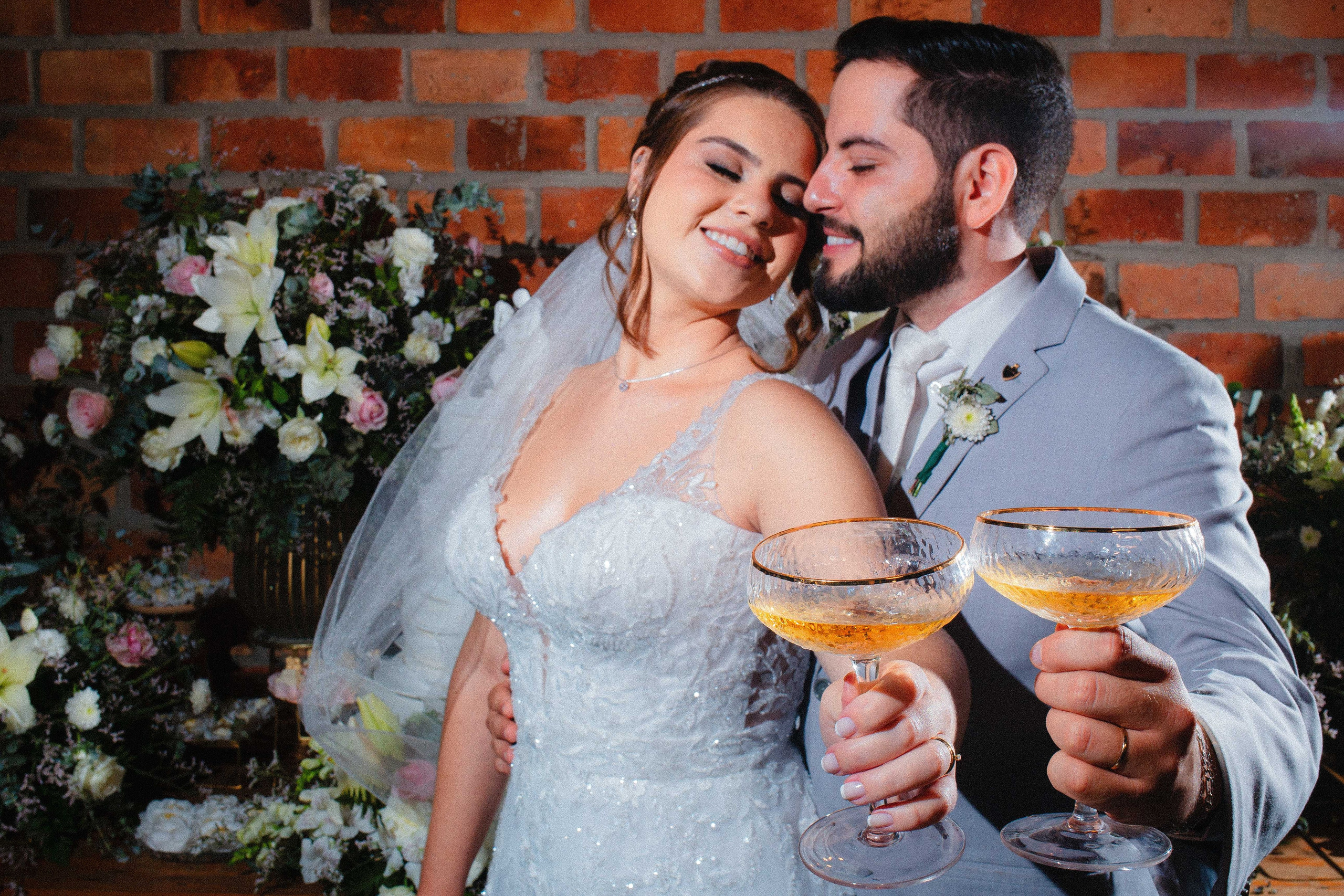 L & F — Já podemos marcar a renovação?. Fotografia de casamento em Belo Horizonte