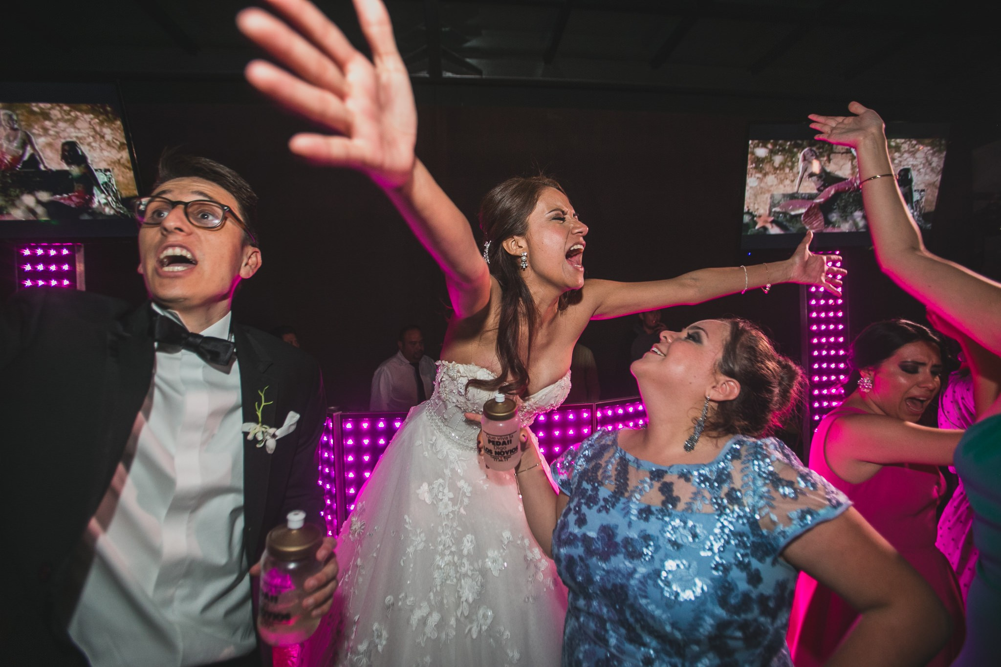 Boda Tijuana Casa Baloyan Laura y Rene. Estudio de fotografia en Tijuana