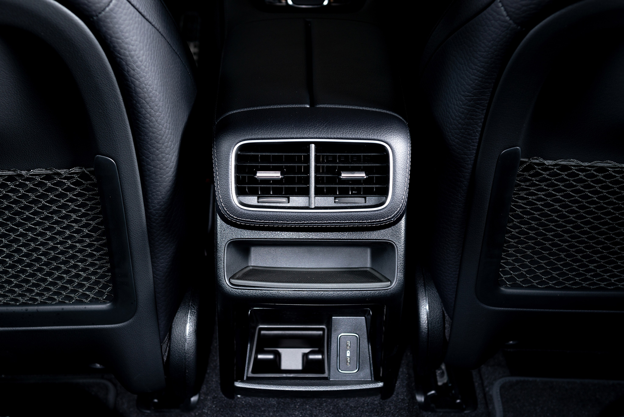 Автомобильная фотосъемка Mercedes GLS в студии. FOTÓGRAFO MÉXICO QUINTANA ROO