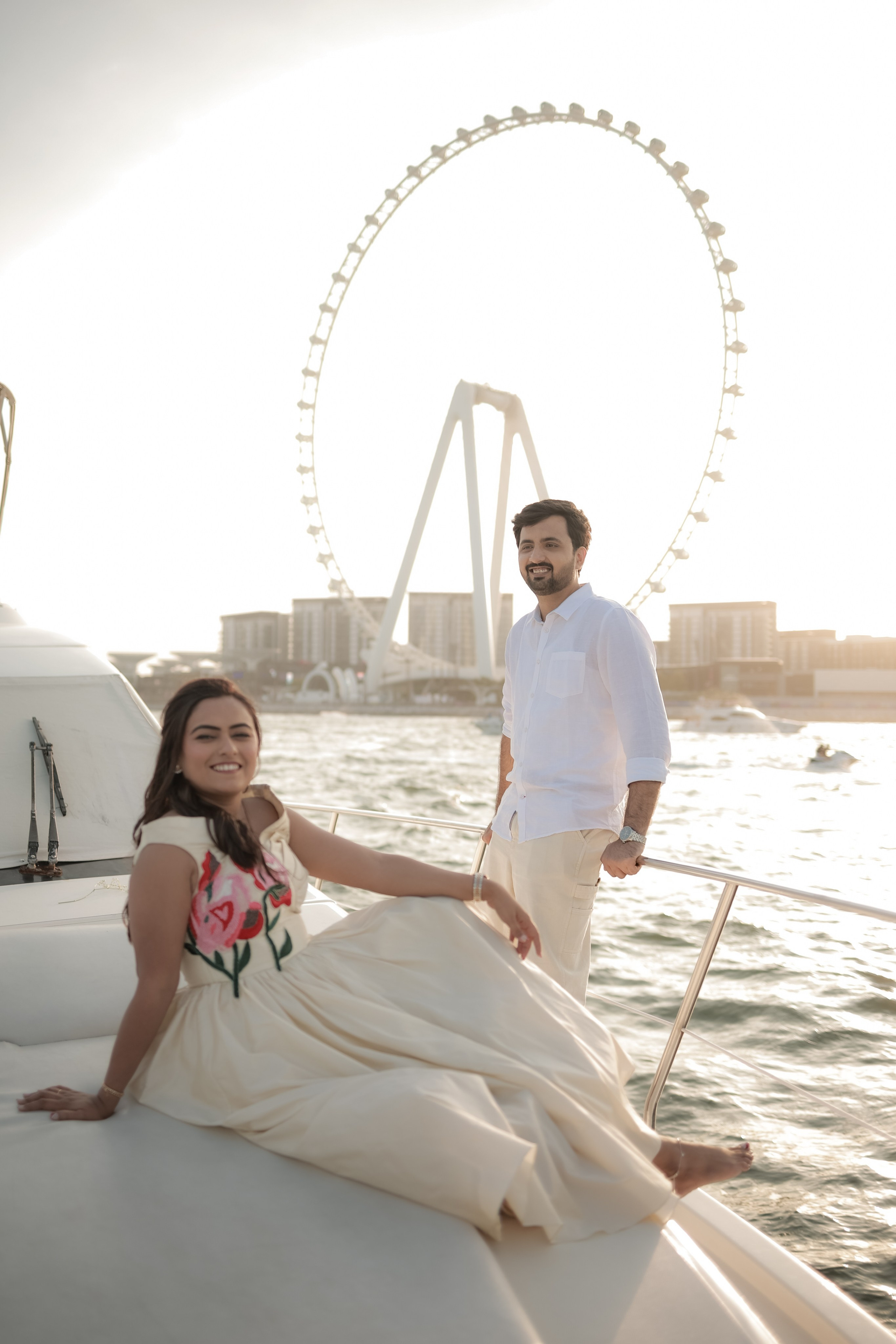 COUPLE SESSIONS. Love Emotions Weddings