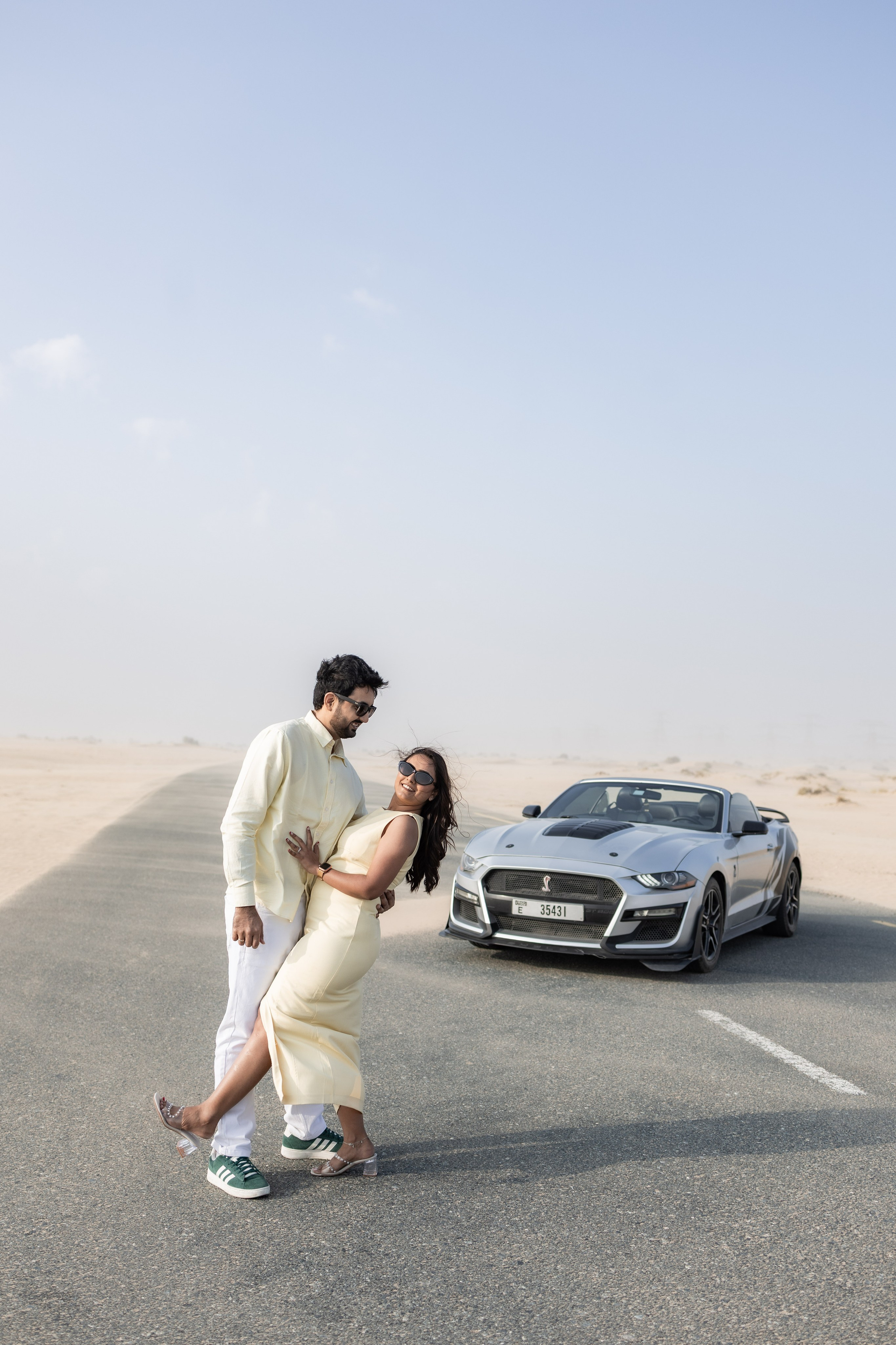 COUPLE SESSIONS. Love Emotions Weddings