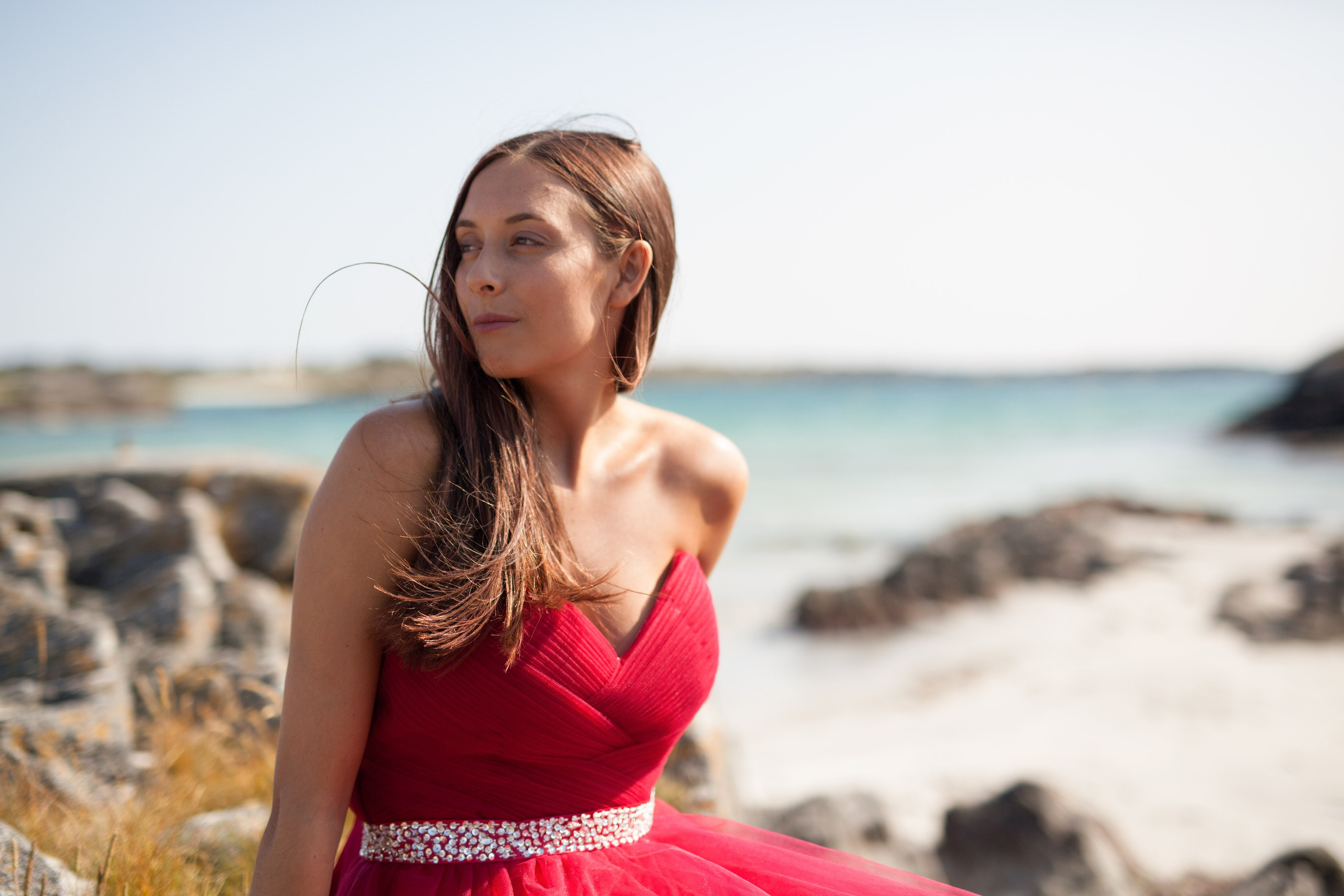 Norwegian coast. Family and real state photographer in Haugesund Dina Vikra