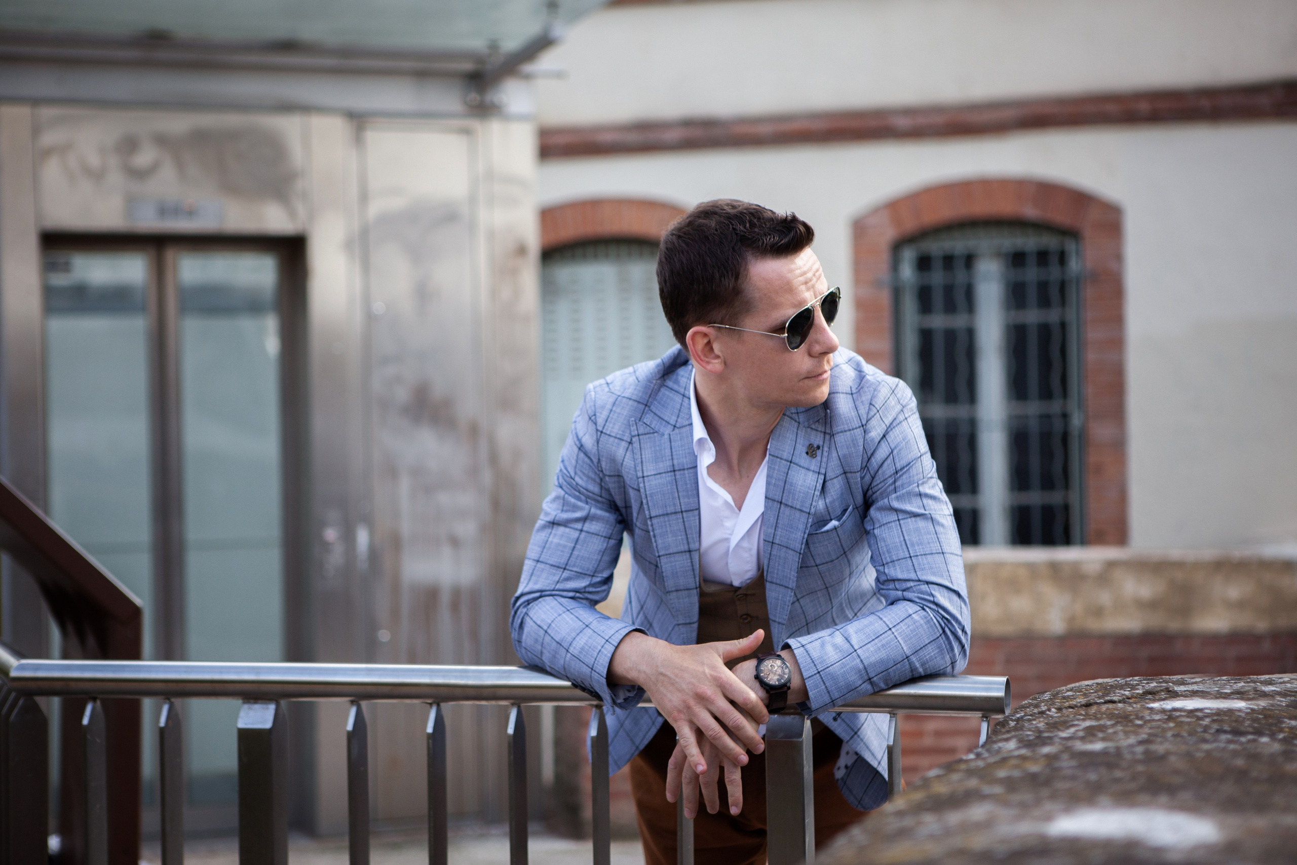 Personal brand photoshoot in Toulouse. Eugénie Smirnova — your photographer in Toulouse and southwest France