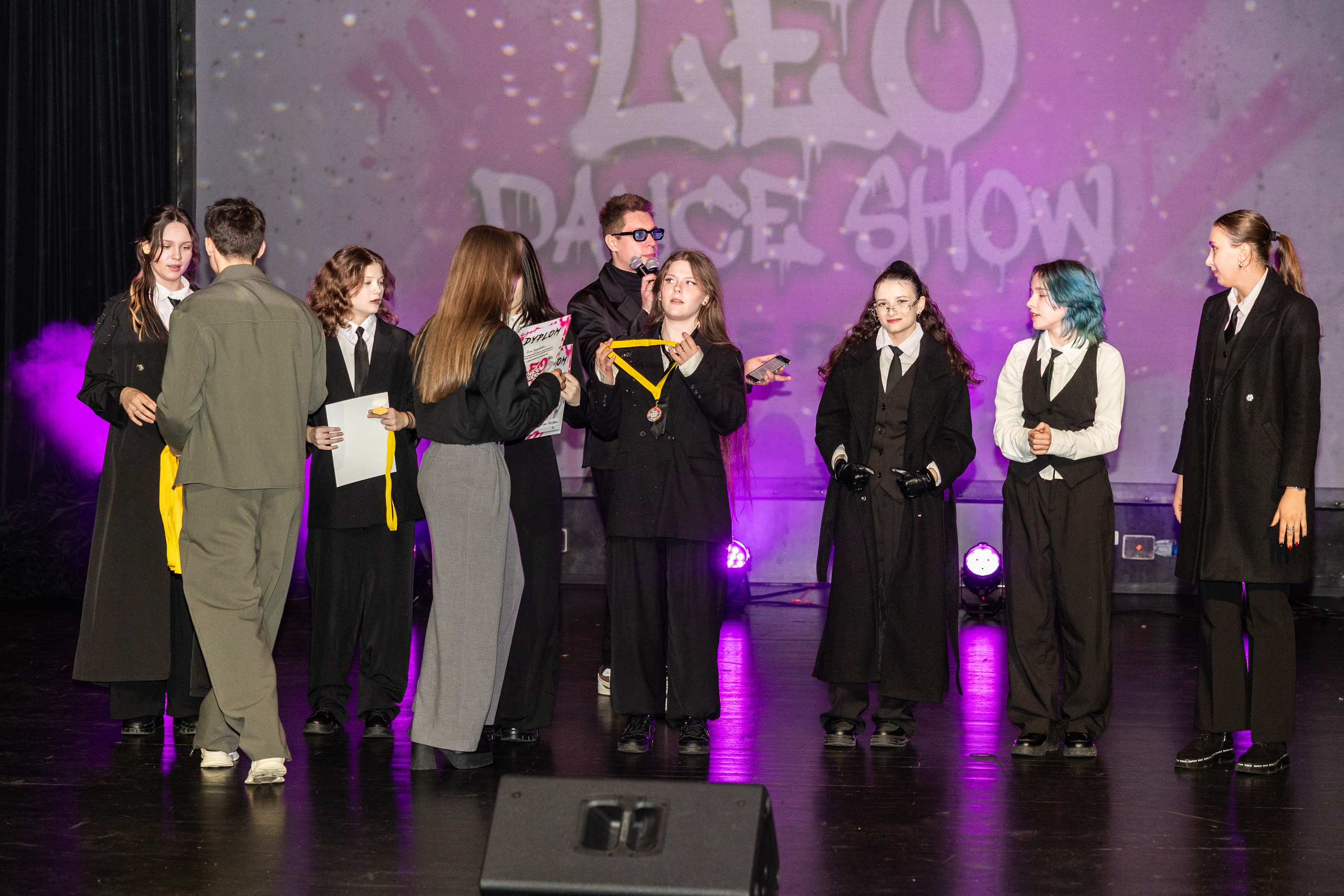 LEO DANCE SHOW WINTER 2025. Семейный и детский фотограф в Варшаве Мила Бобровская