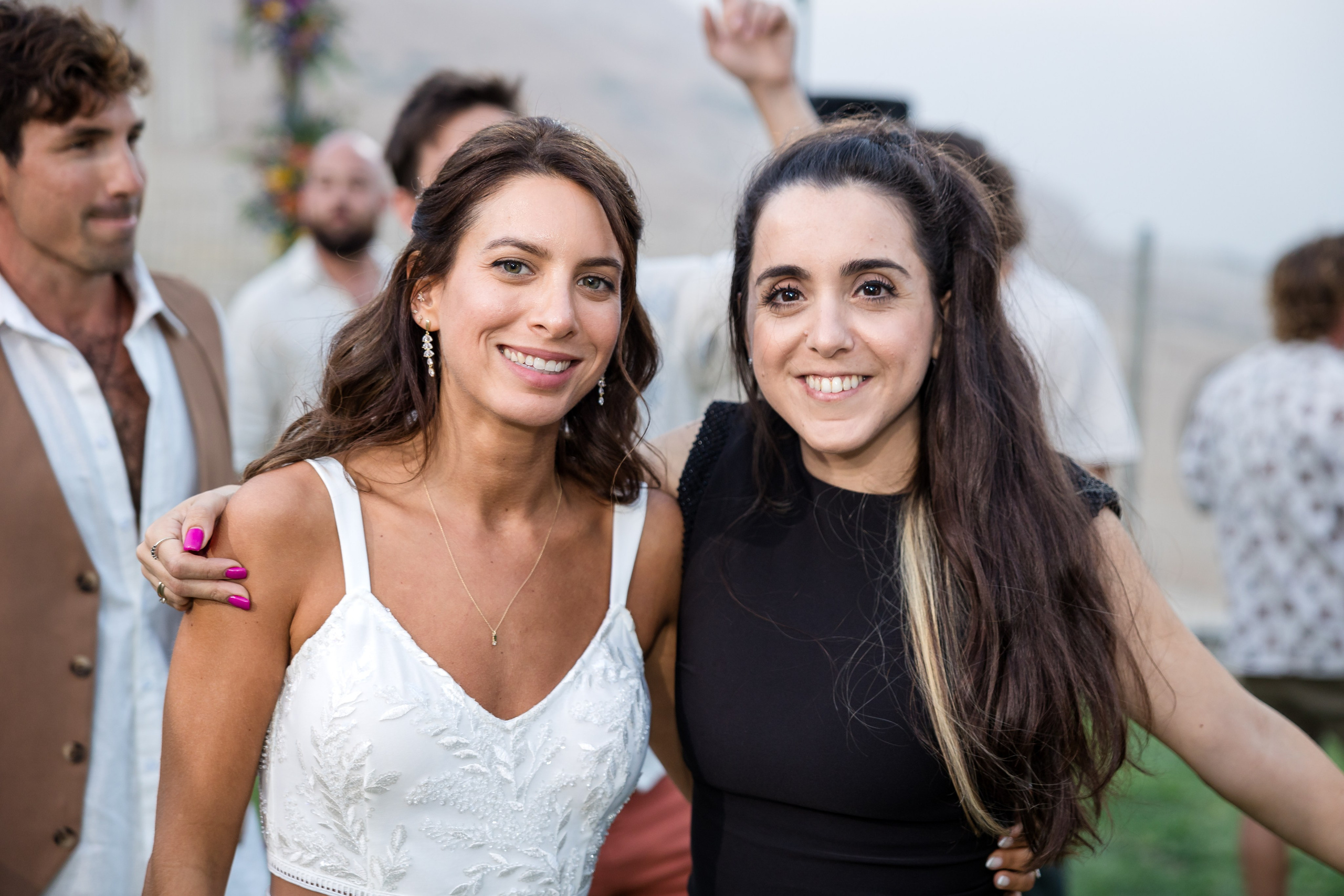 Shirley & Yoav. AMIR BUCHNIK PHOTOGRAPHER