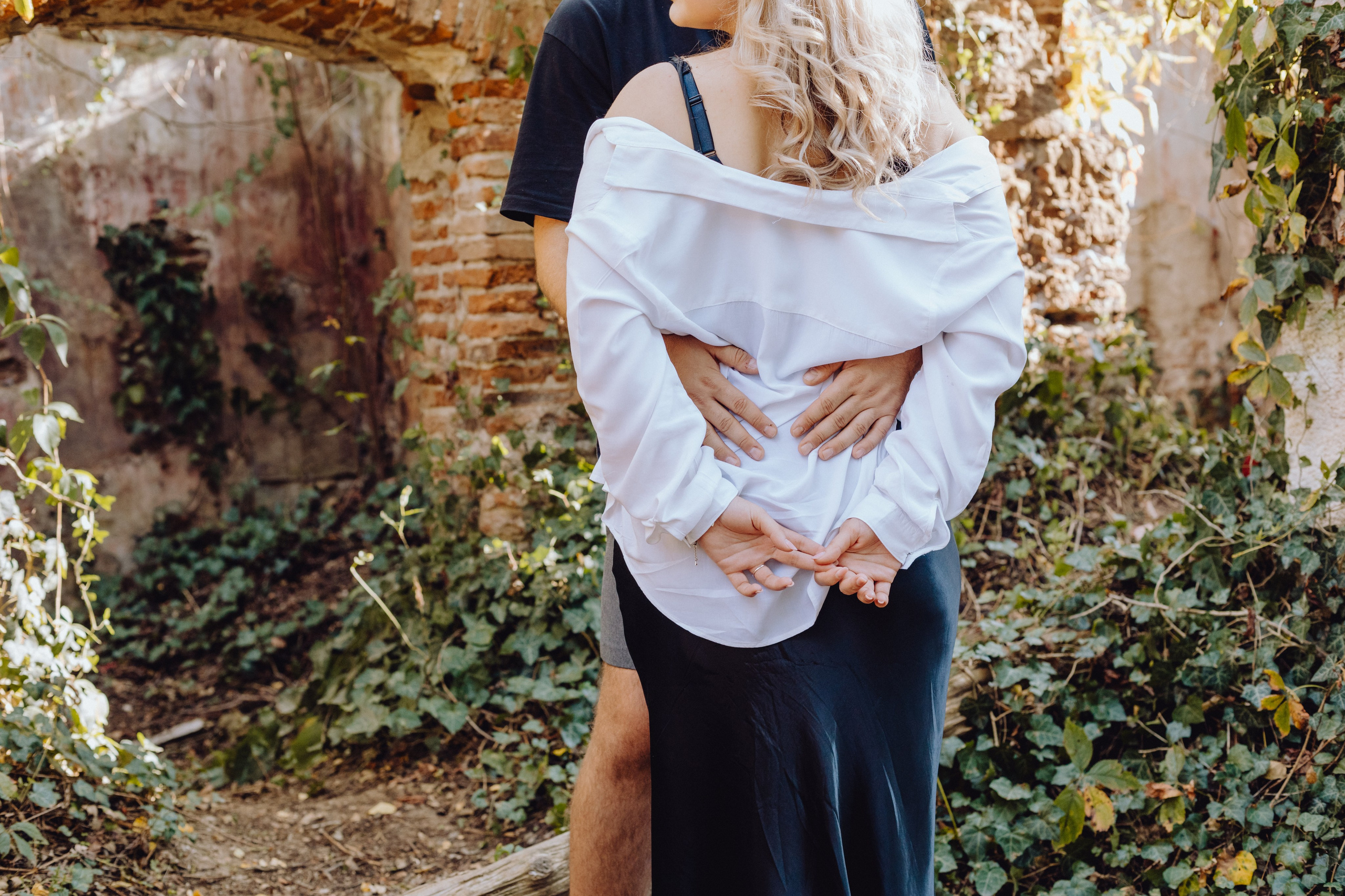 Couple-Gallery. Wedding & couple photographer from Romania Rut Vetan