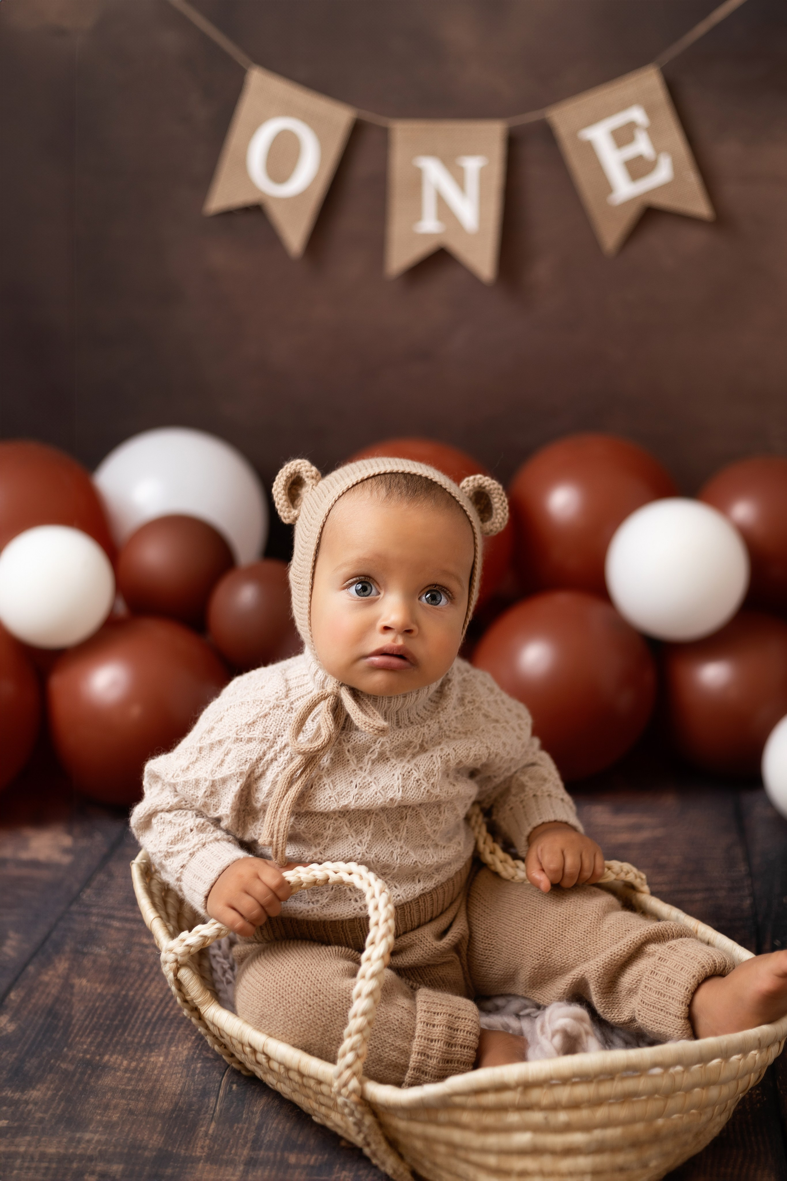 Family and newborn photographer