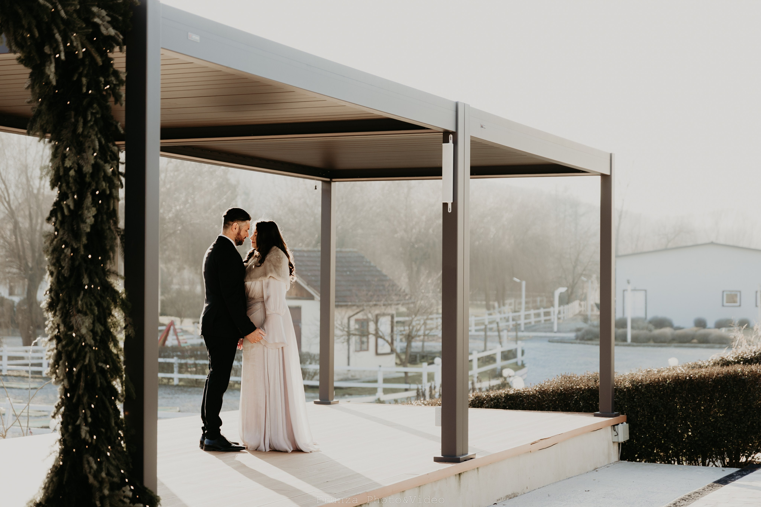 Damaris & Joshua. Foto / Video nunta Deva, Hunedoara