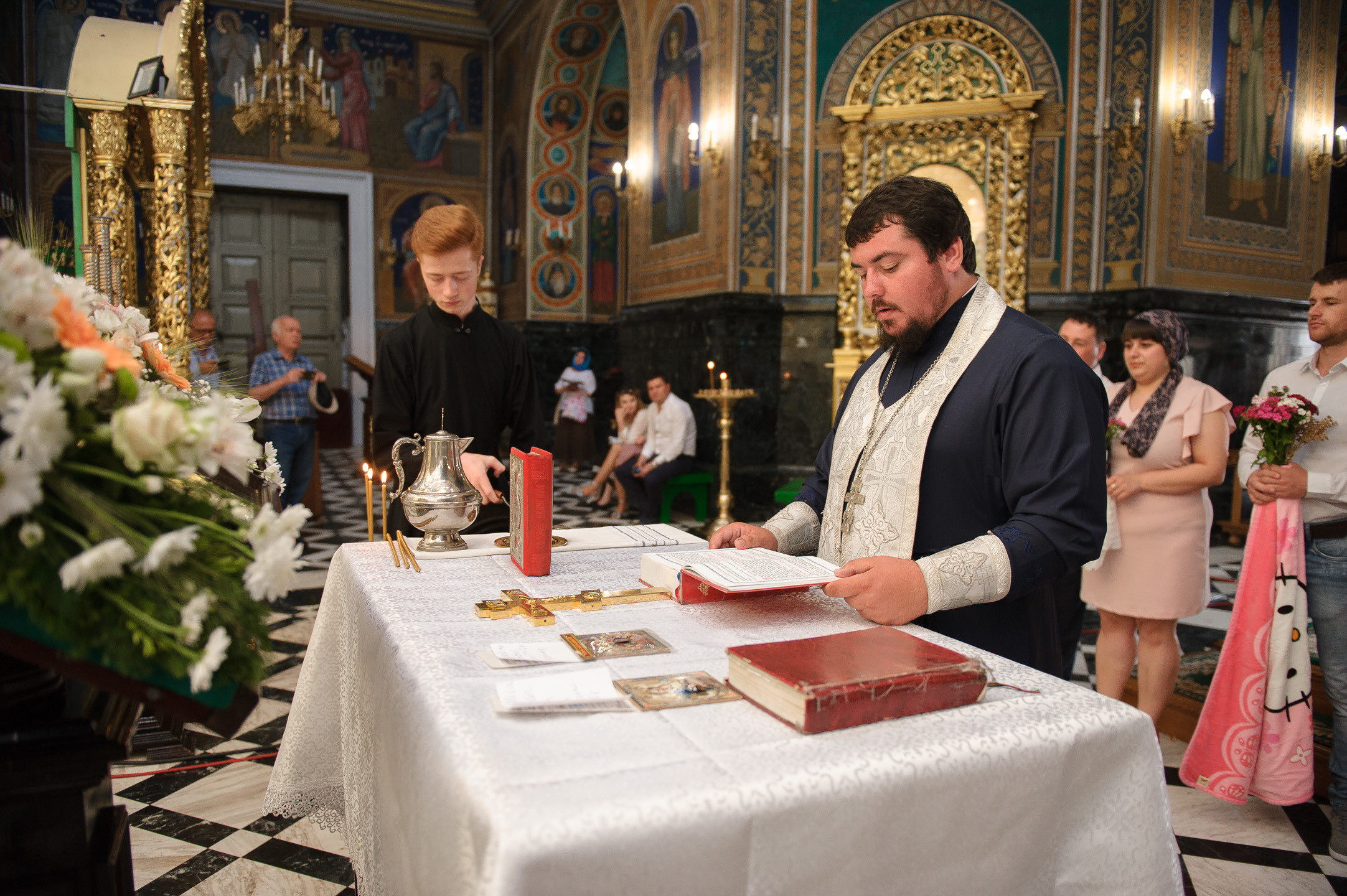 Крестины Алисы. Семейный фотограф в Кишинёве THOMAS SHTIFT