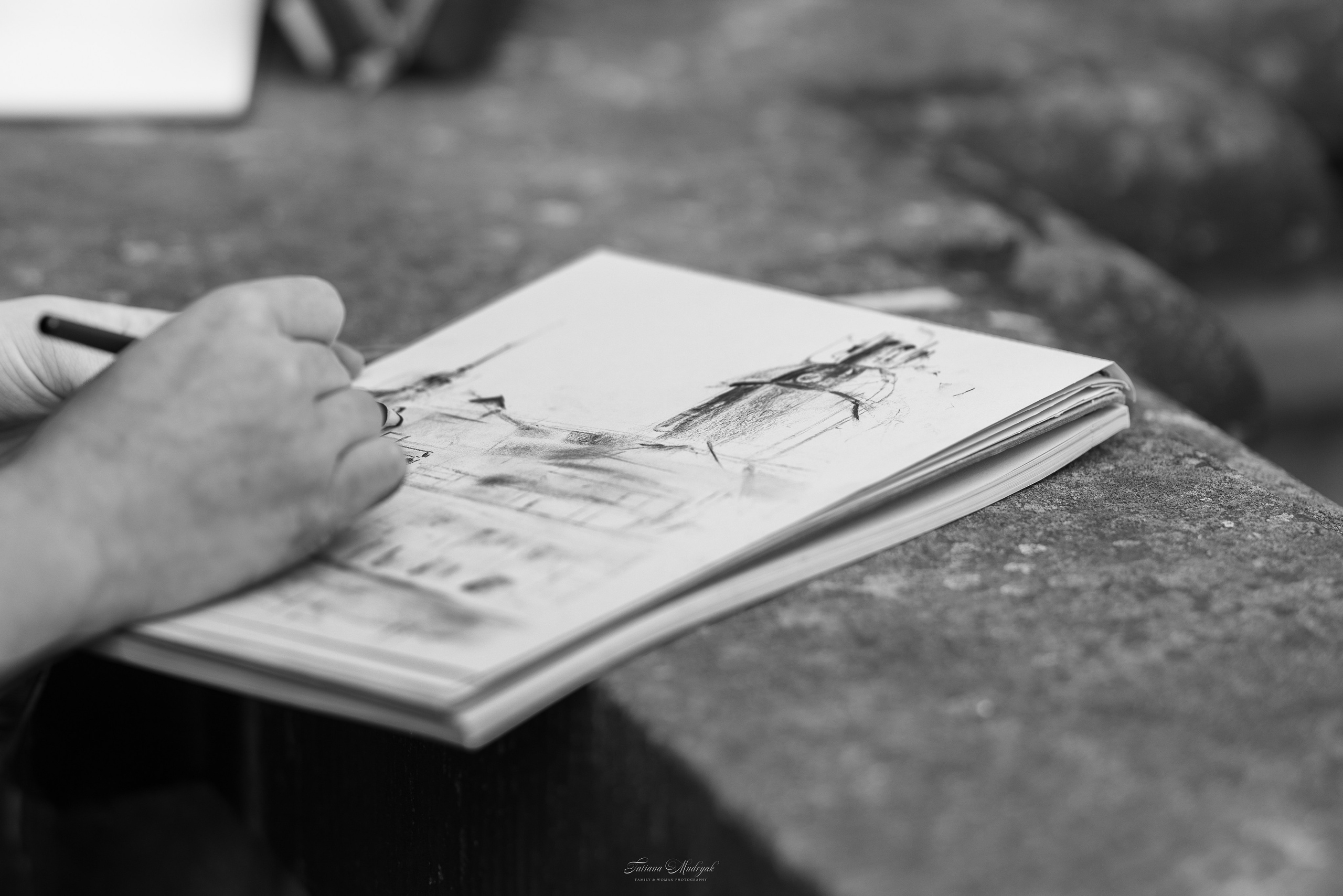 Urbansketchers Dresden. Family & Maternity Photographer in Dresden Tatiana Mudryak