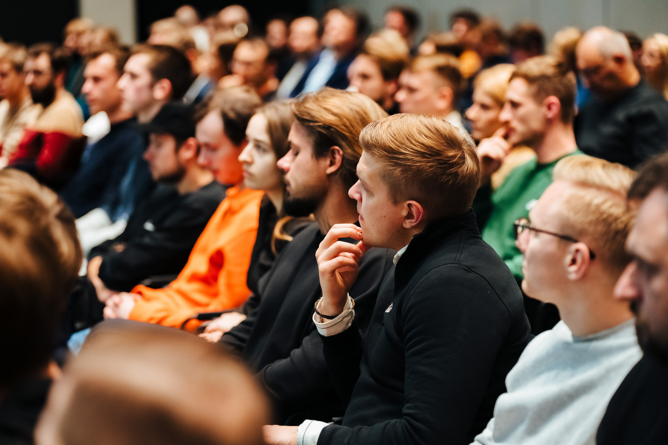 AI Evergrowth. OnePIXEL