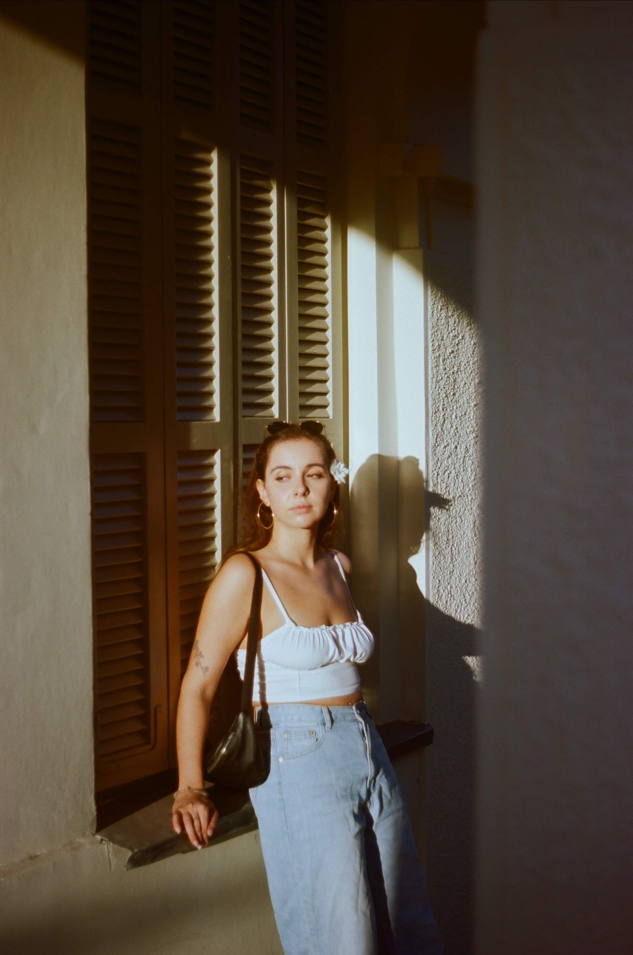 Илана. Film portrait photographer