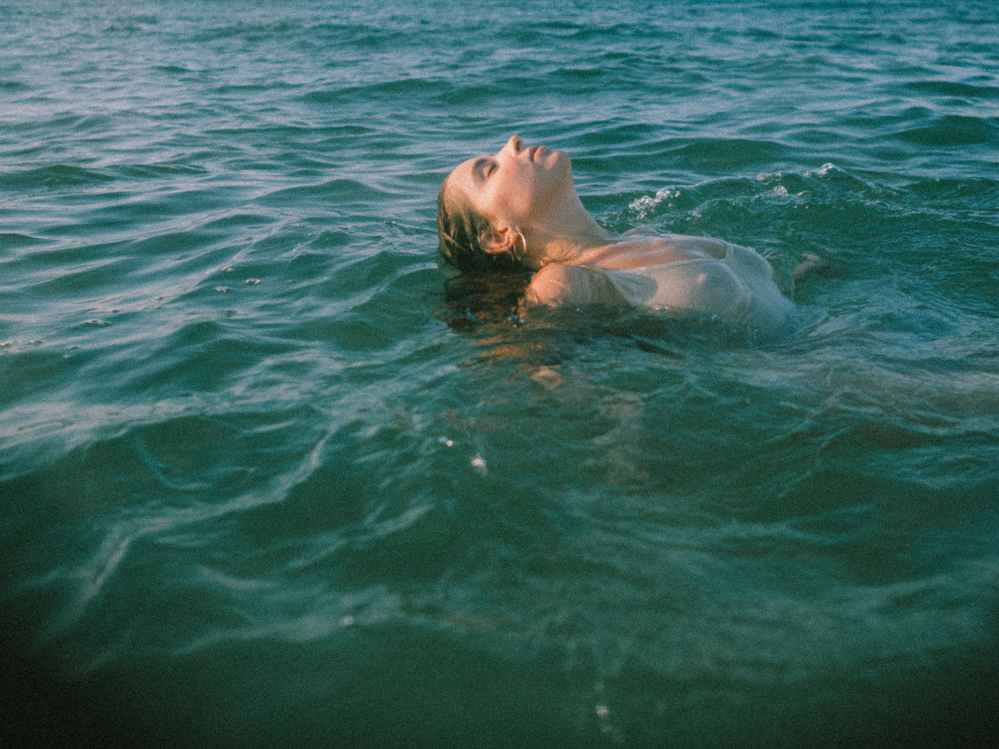 Илана. Film photographer