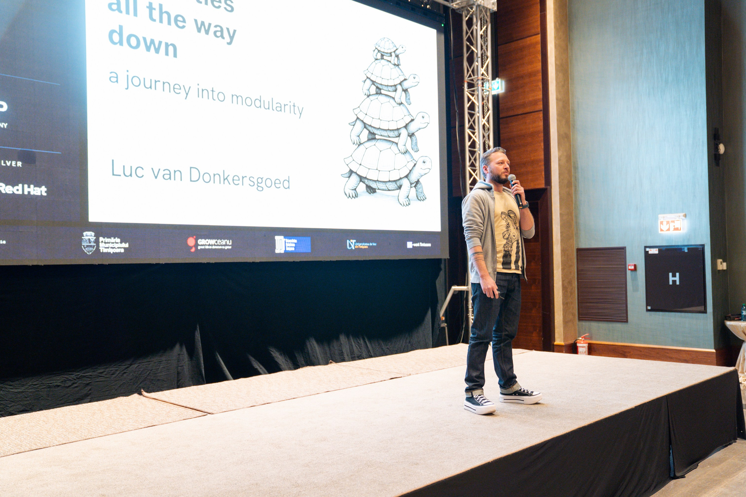 AWS Community Day 2025. Cozac Cristian Photographer