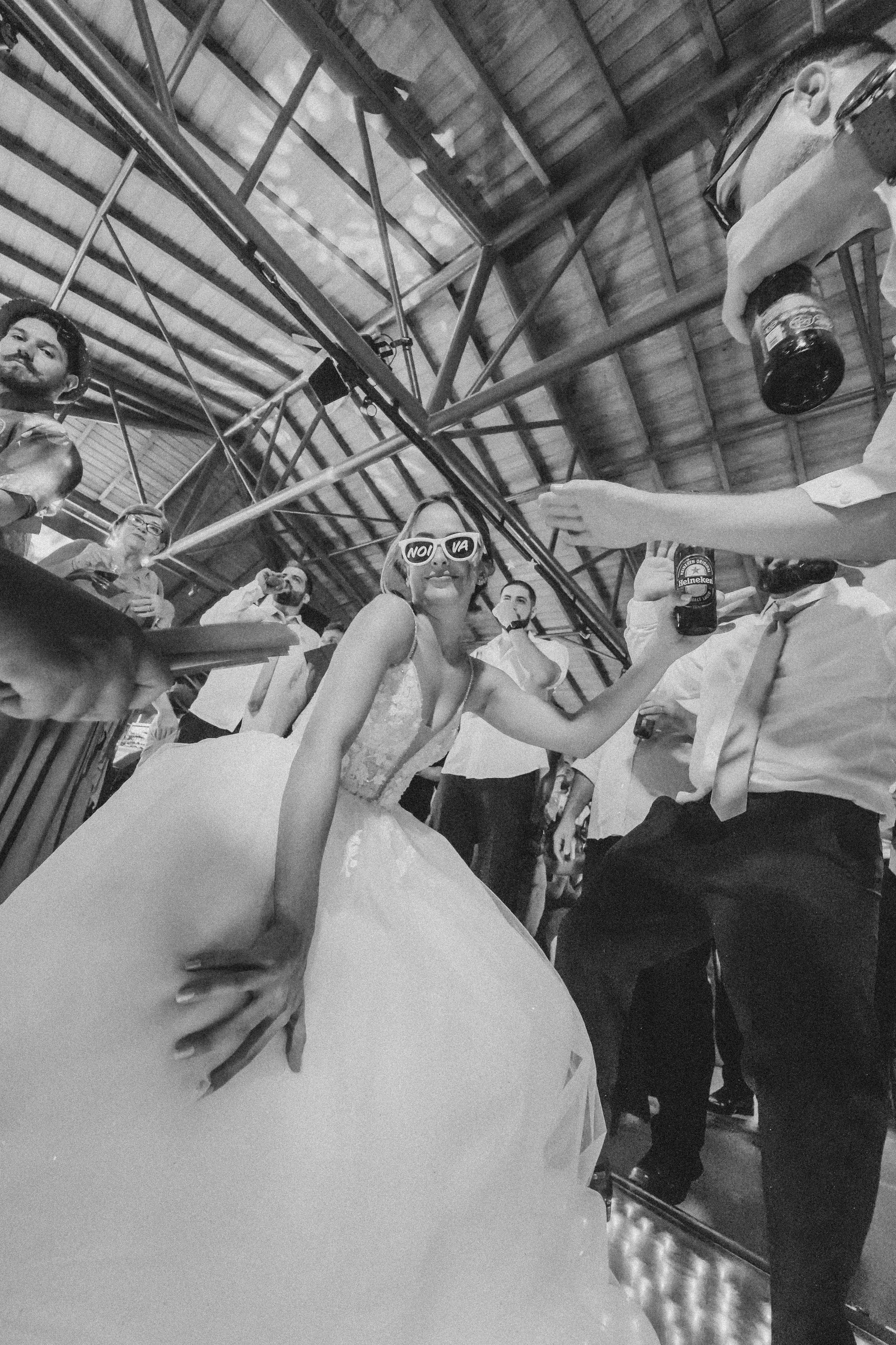 História de Aline & Gabriel. O Casal Dos Noivos