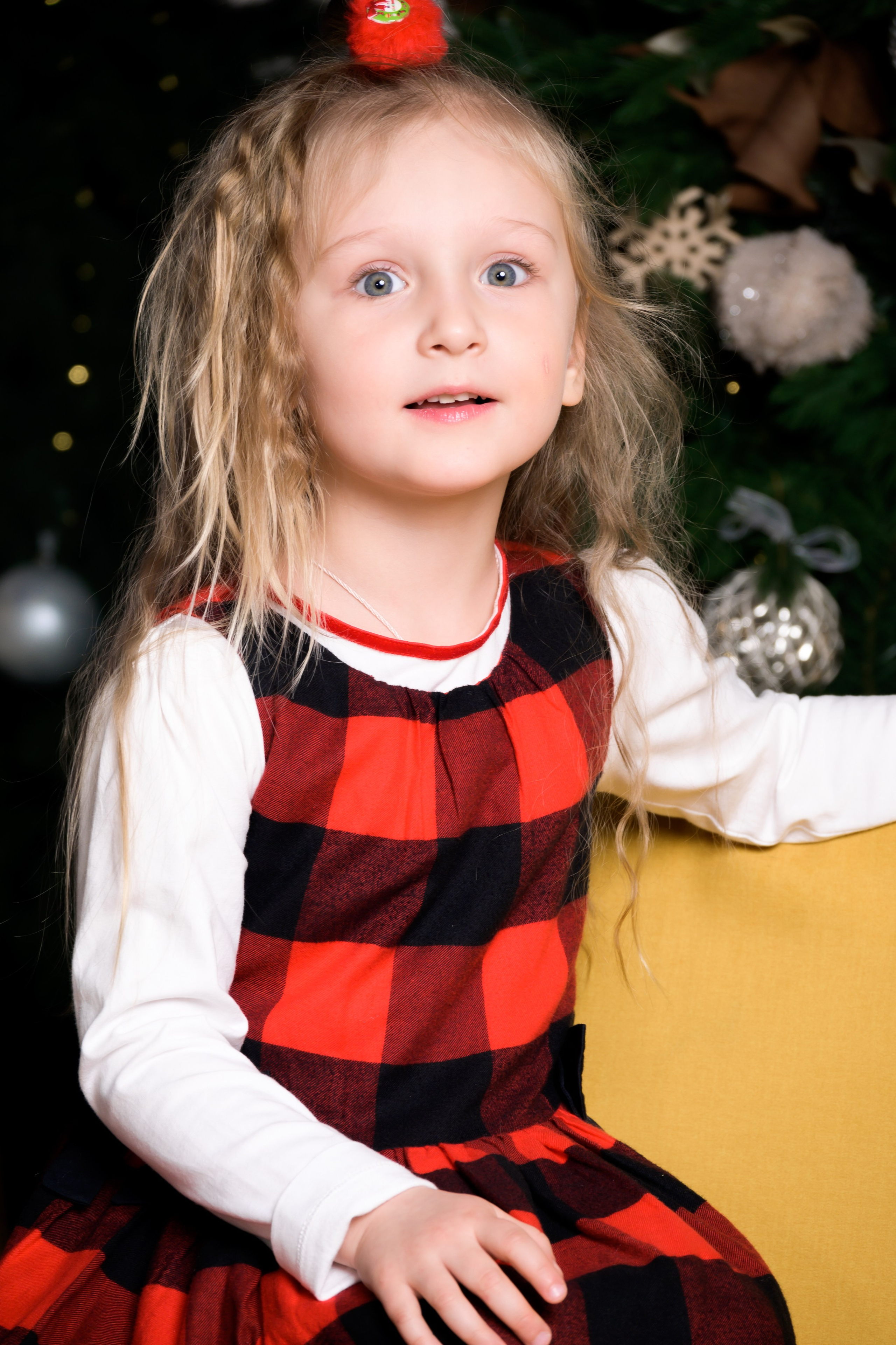 Olya and the family. Fotograf Dmitrii Donets