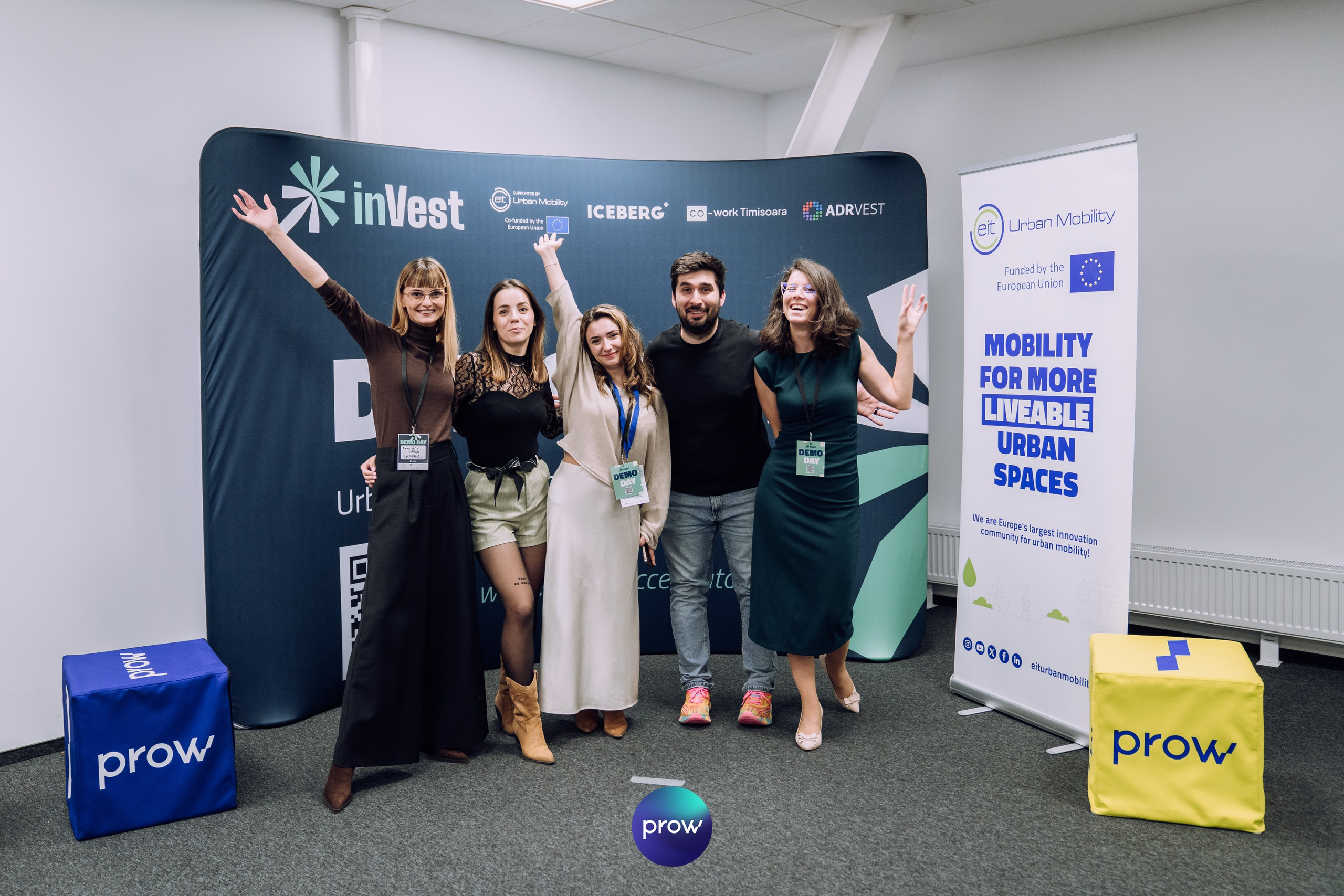InVest DemoDay @ Cowork. Cozac Cristian Photographer