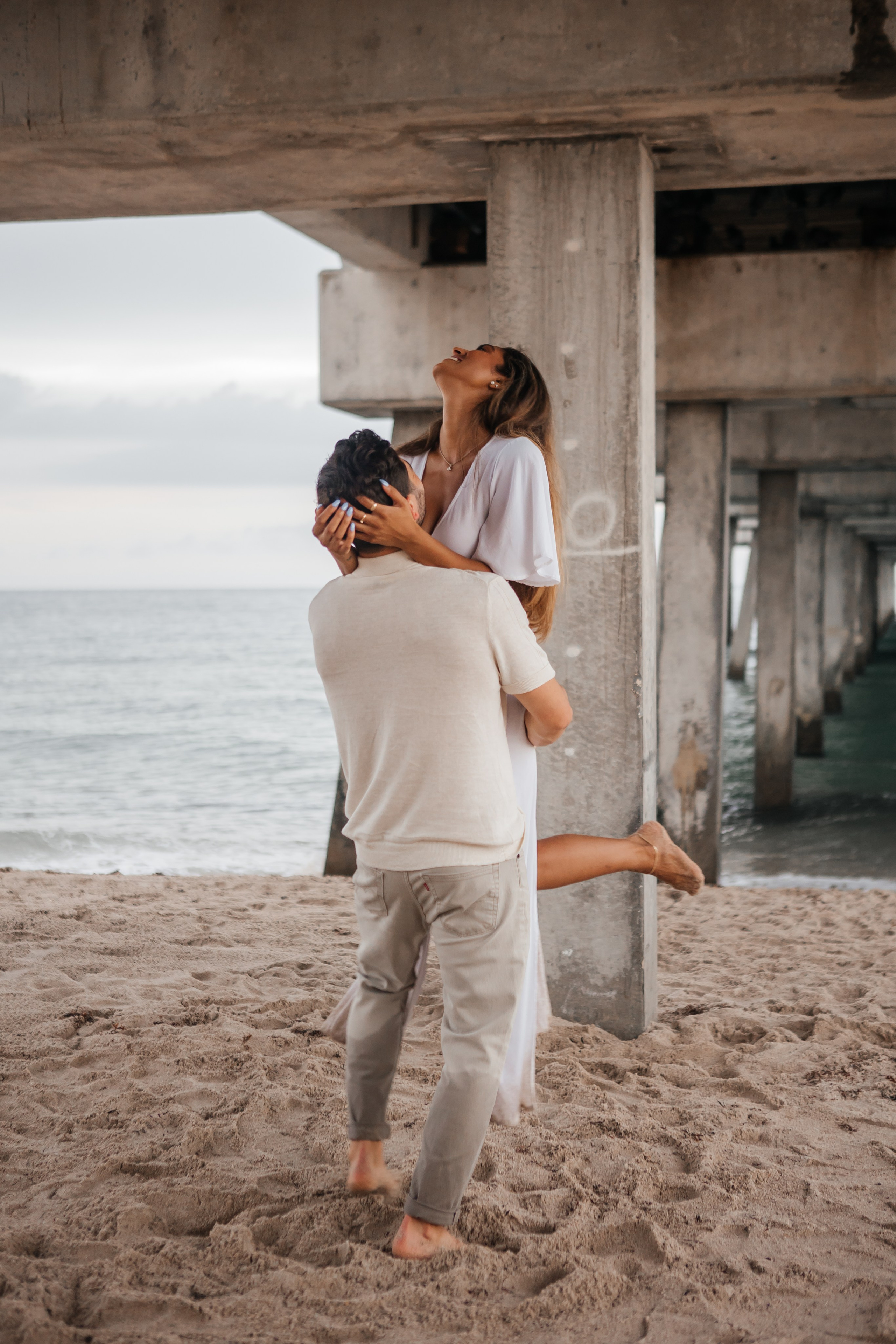 Engagement photo session. My name is Kate and I am family and wedding photographer