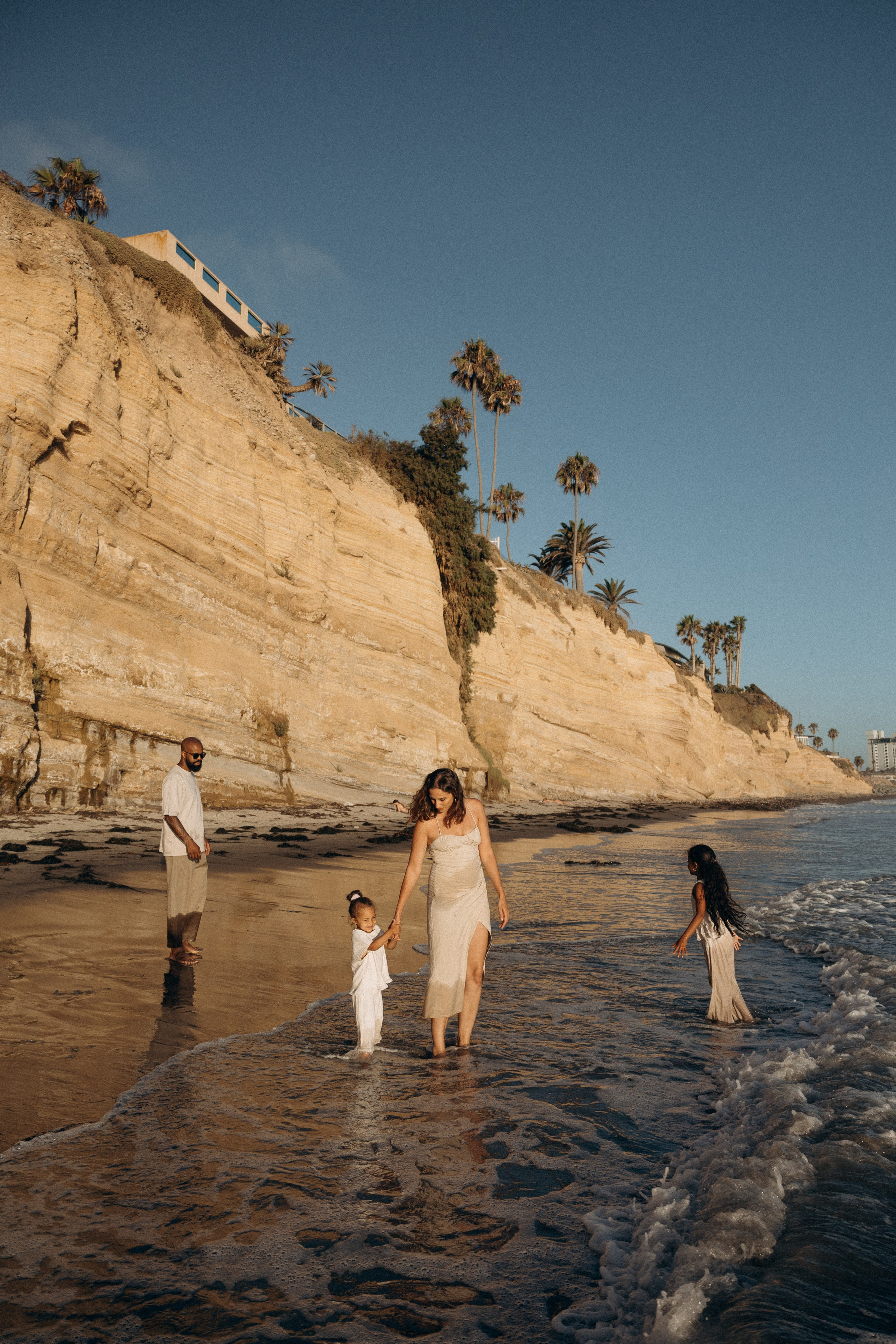 *. Wedding and family photographer San Diego