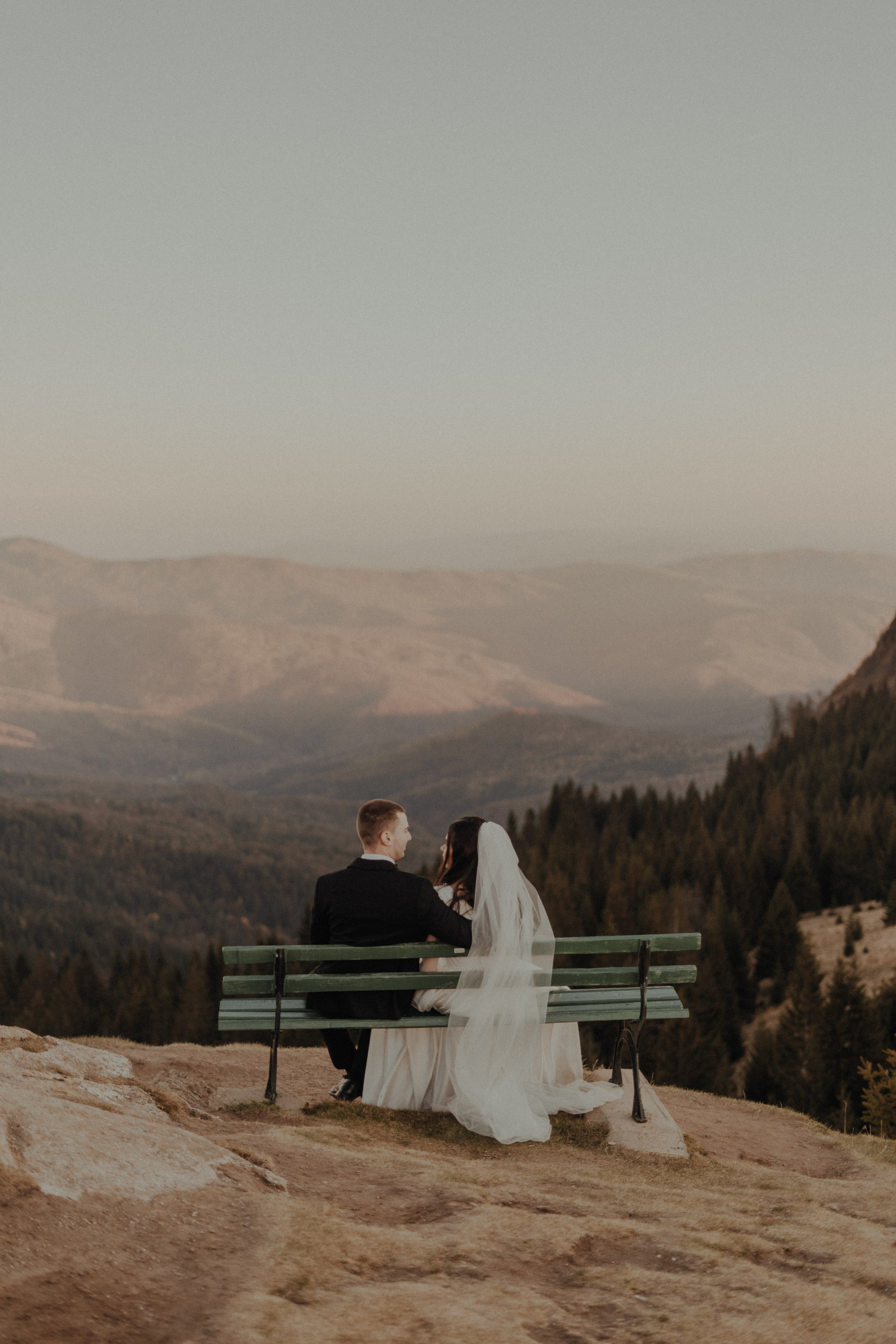 Trash the Dress- Andra & Andrei. Events photographer Paul Dafina