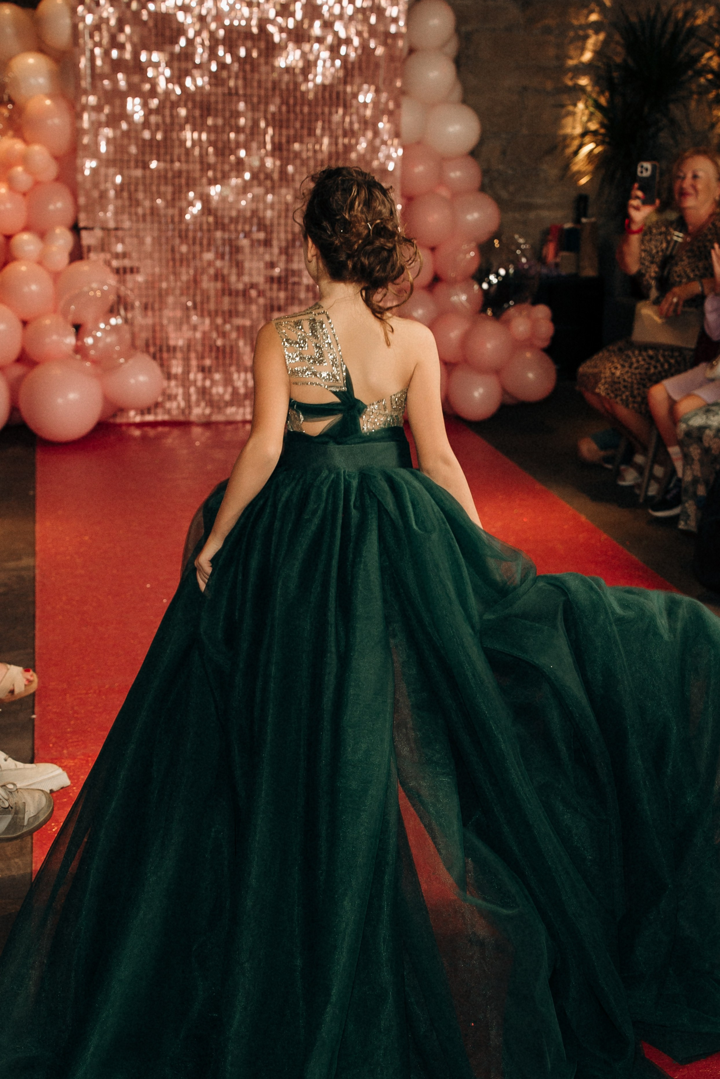 Fashion show. Портретный и семейный фотограф в Лимассоле Кипр Анна Руссу