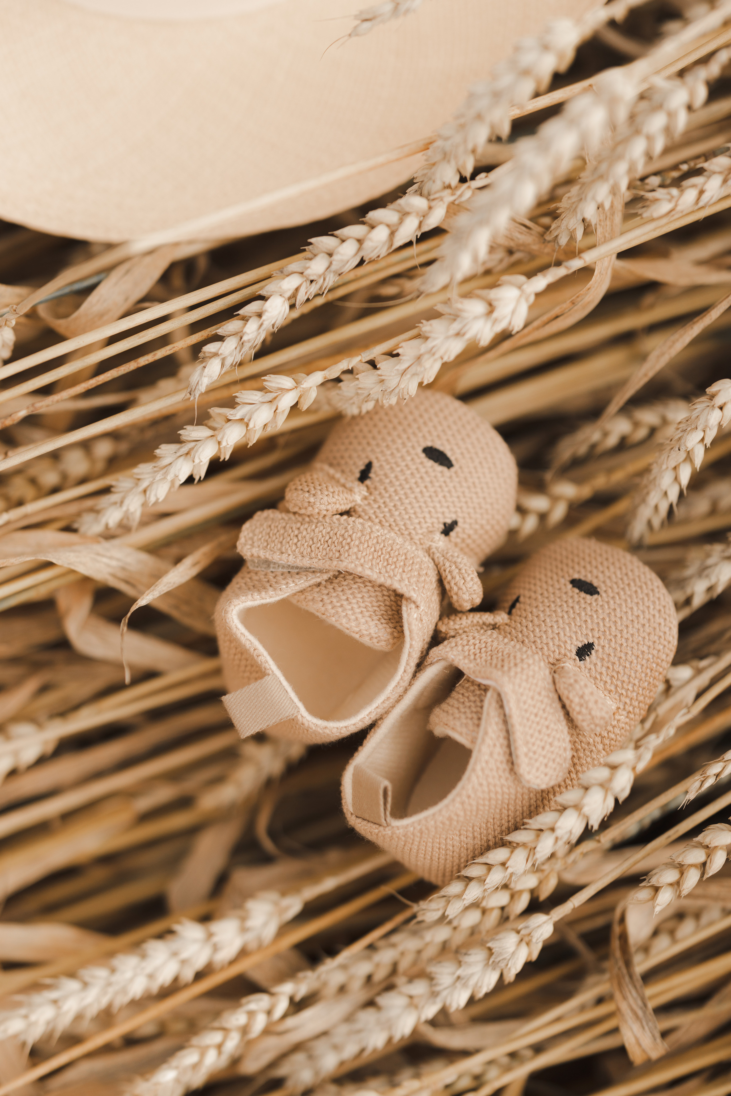 Raisa & Benjamin. Family photographer Zurich & Switzerland Daria Moore