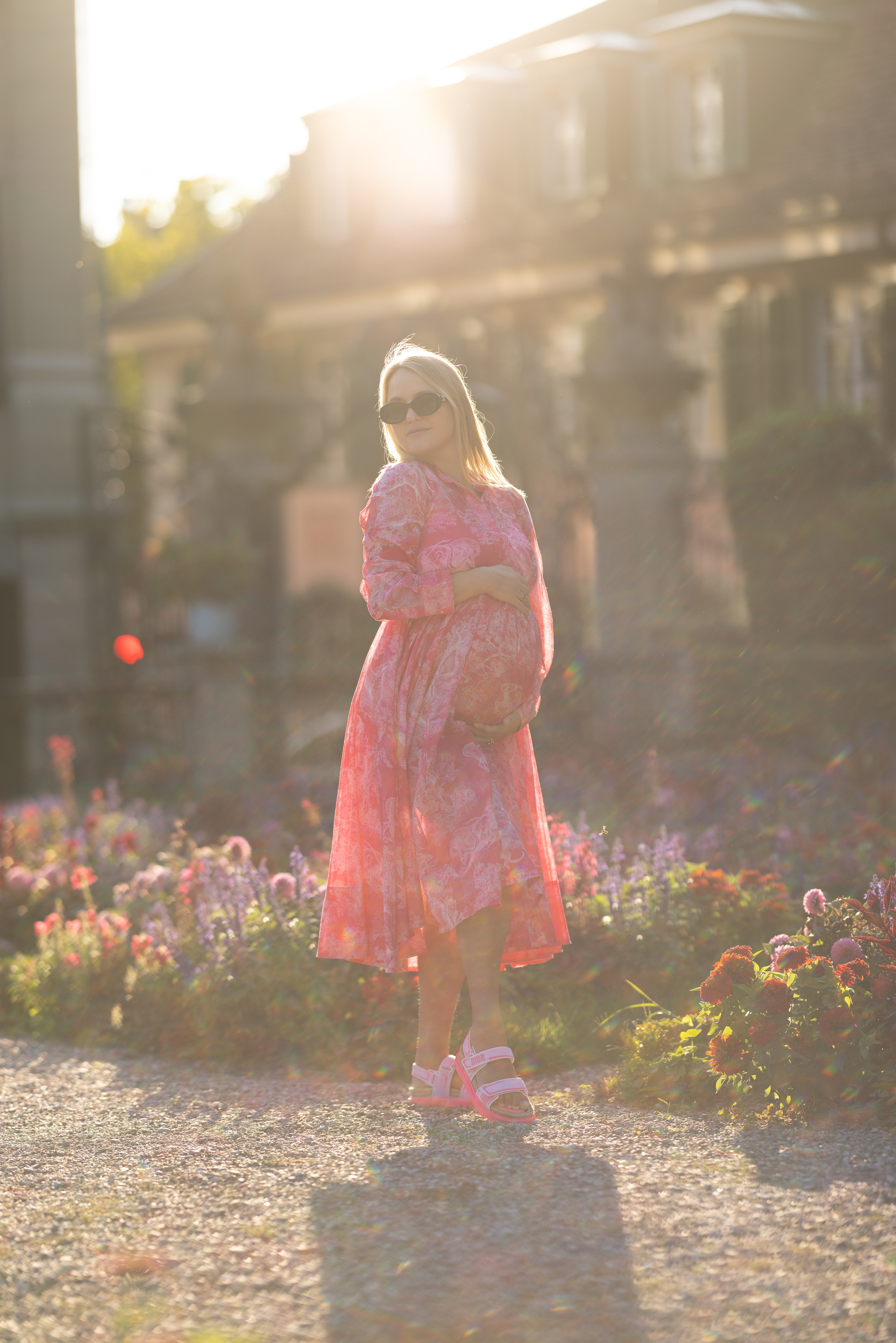 Raisa in secret garden. Family photographer Zurich & Switzerland Daria Moore