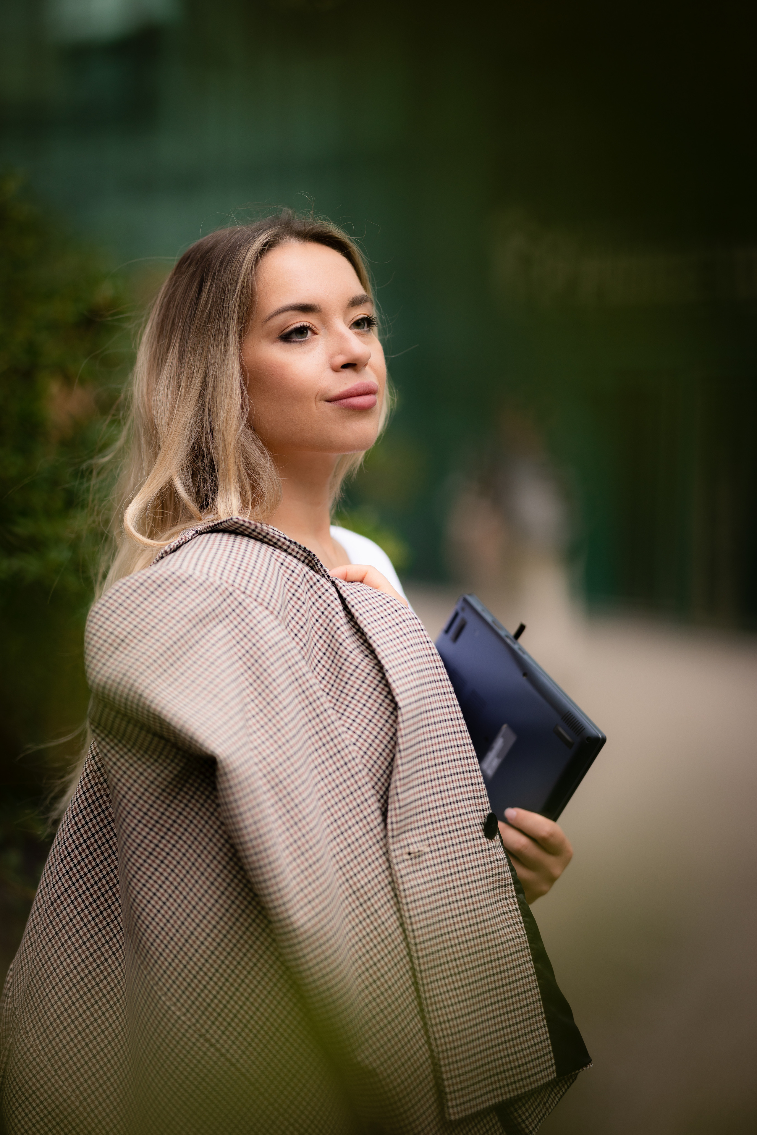 Anna business portrait. Family photographer Zurich & Switzerland Daria Moore