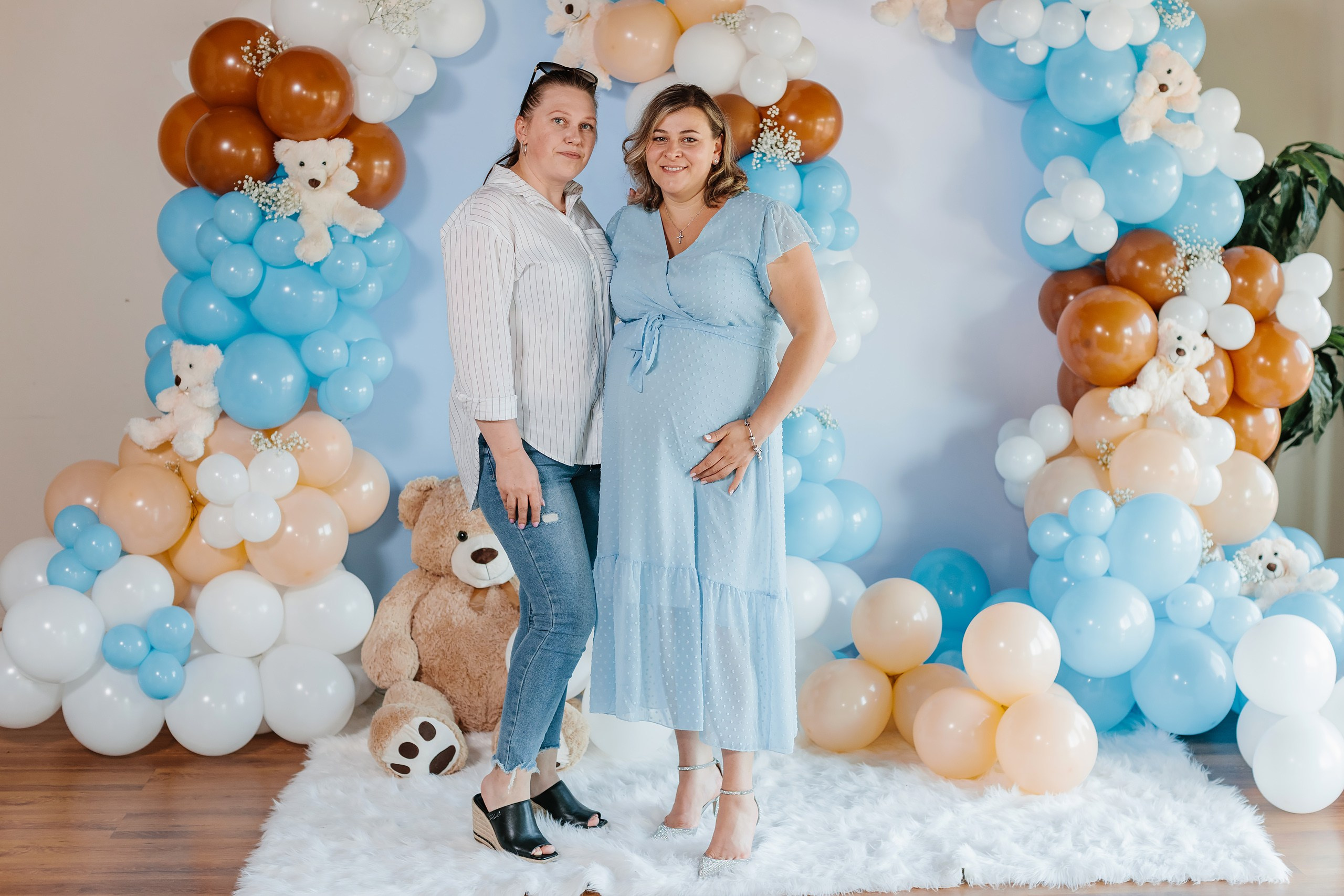 10.01.2022 Baby shower. Wedding family event photographer in Chicago Nick Yushevich