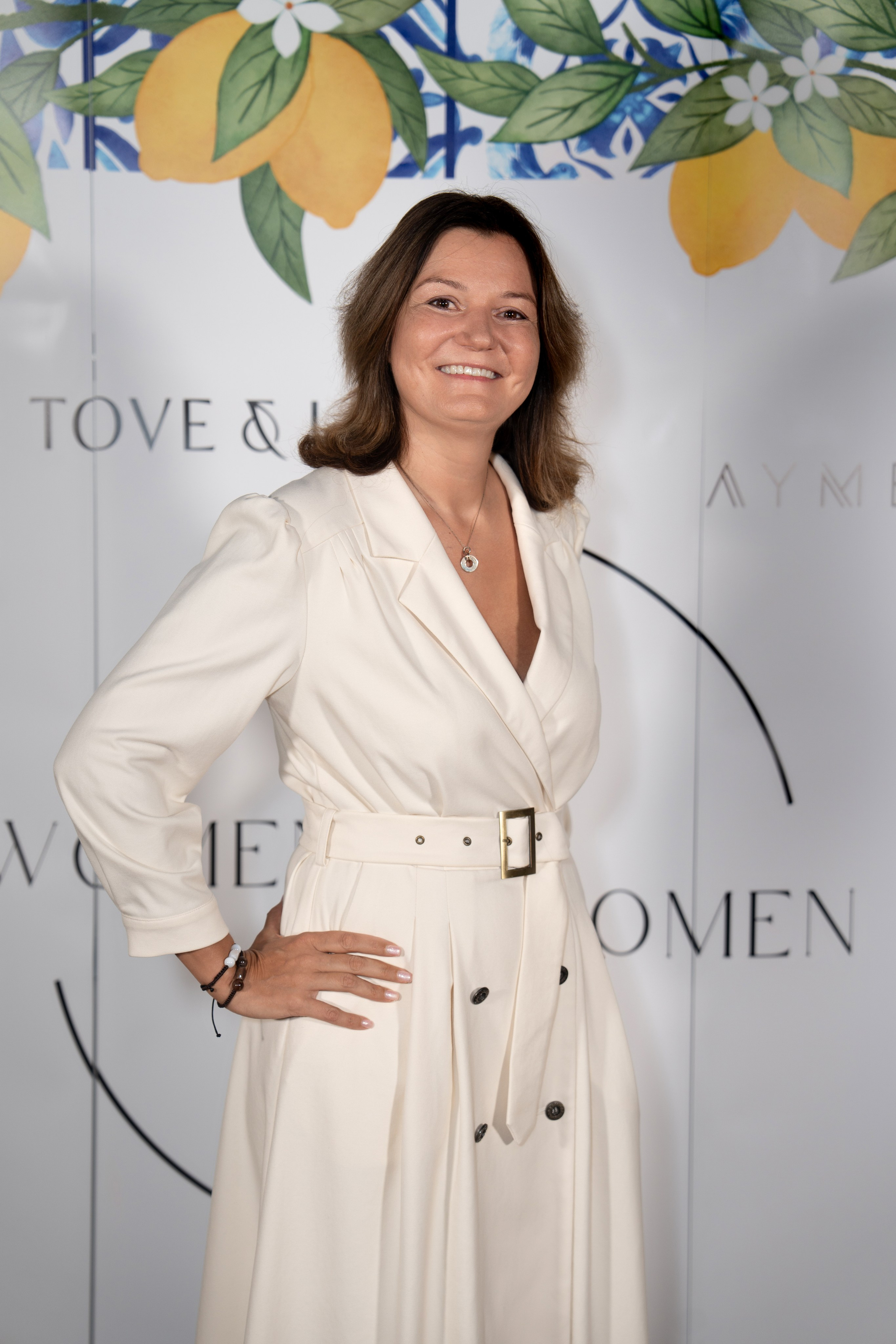 WOMEN-FOR-WOMEN GRAND DINNER. ФОТОГРАФ В ГОНКОНГЕ (СВАДЬБЫ, FASHION, СЕМЕЙНЫЕ, МЕРОПРИЯТИЯ, ФОТОПРОГУЛКИ)