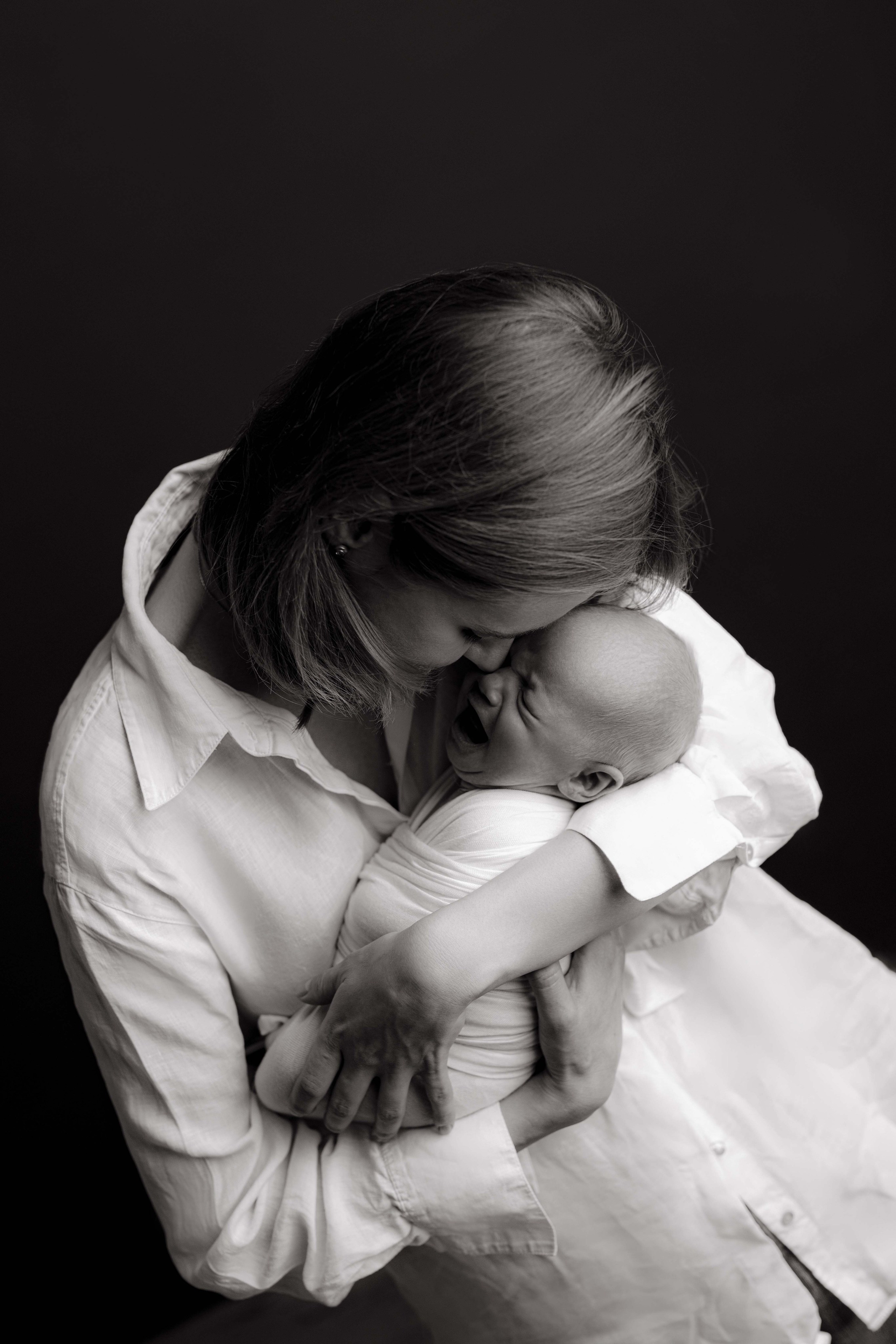 Newborn Classic. Newborn, kids, family photographer based near Zurich, Switzerland