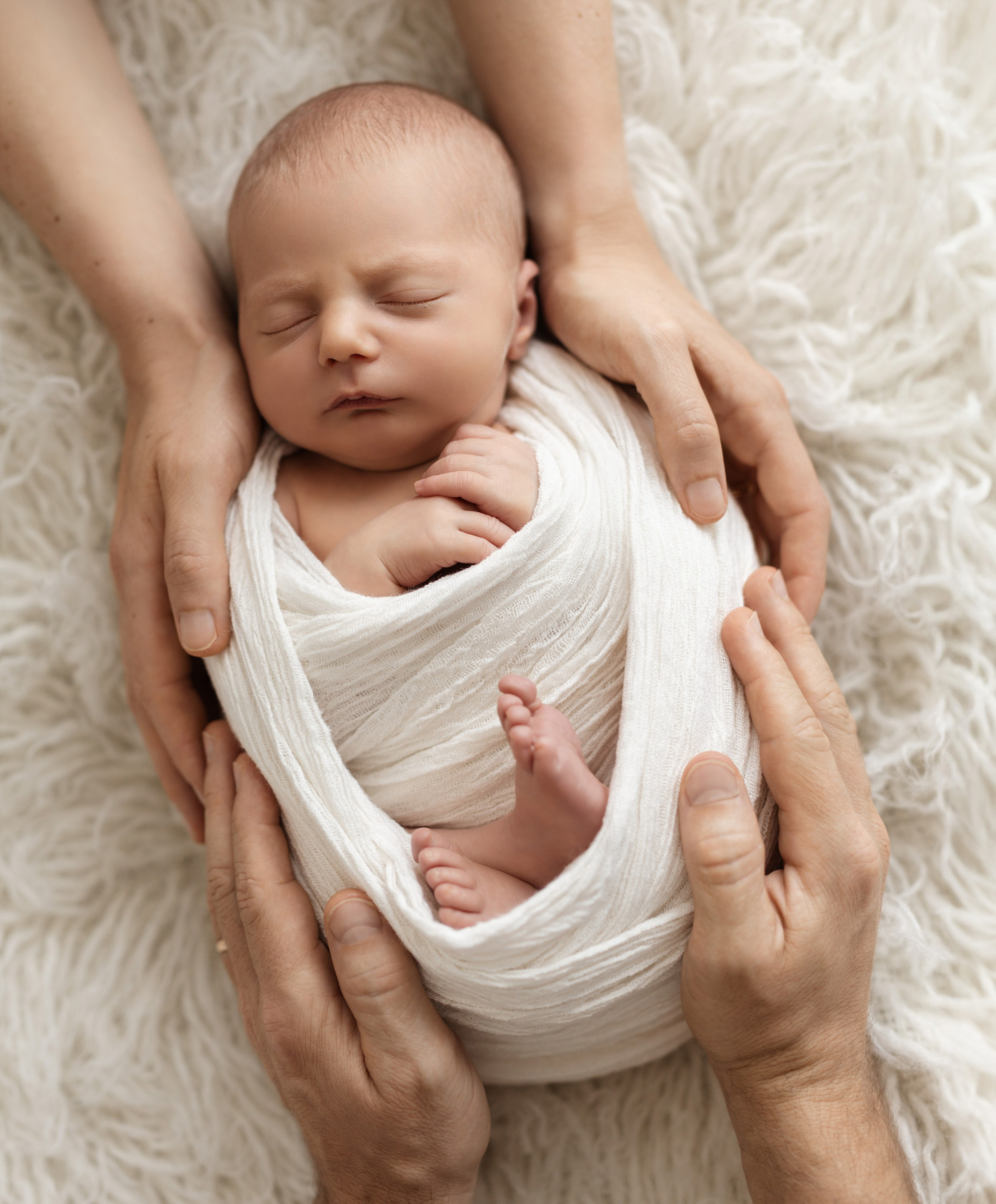 Newborn Natural. Newborn, kids, family photographer based near Zurich, Switzerland
