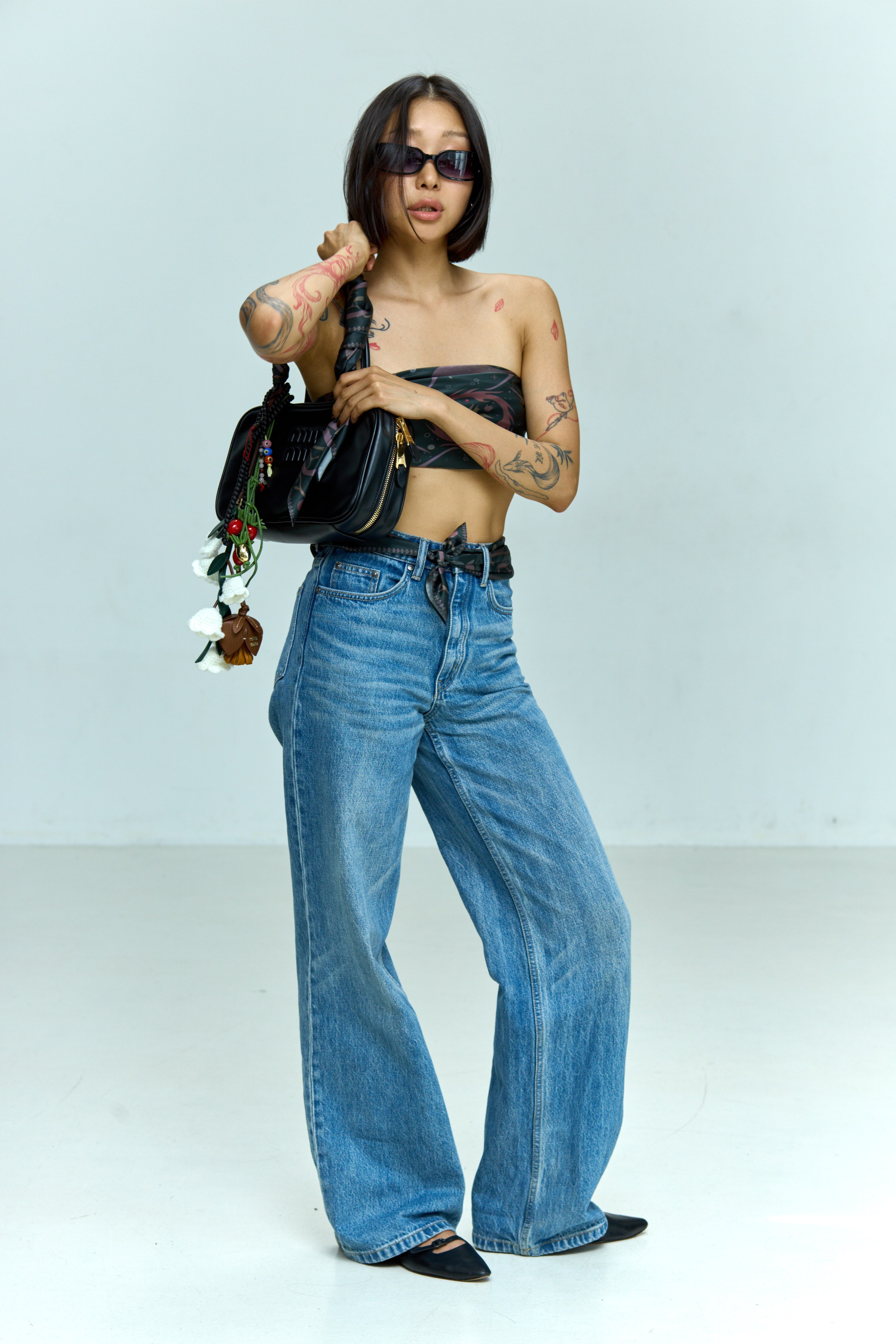 ПЛАТОК ОТ ИРИНА И ОЛЬГА ЕРТАХАНОВЫ. Фотостудия рекламной, коммерческой съемки в Улан-Удэ