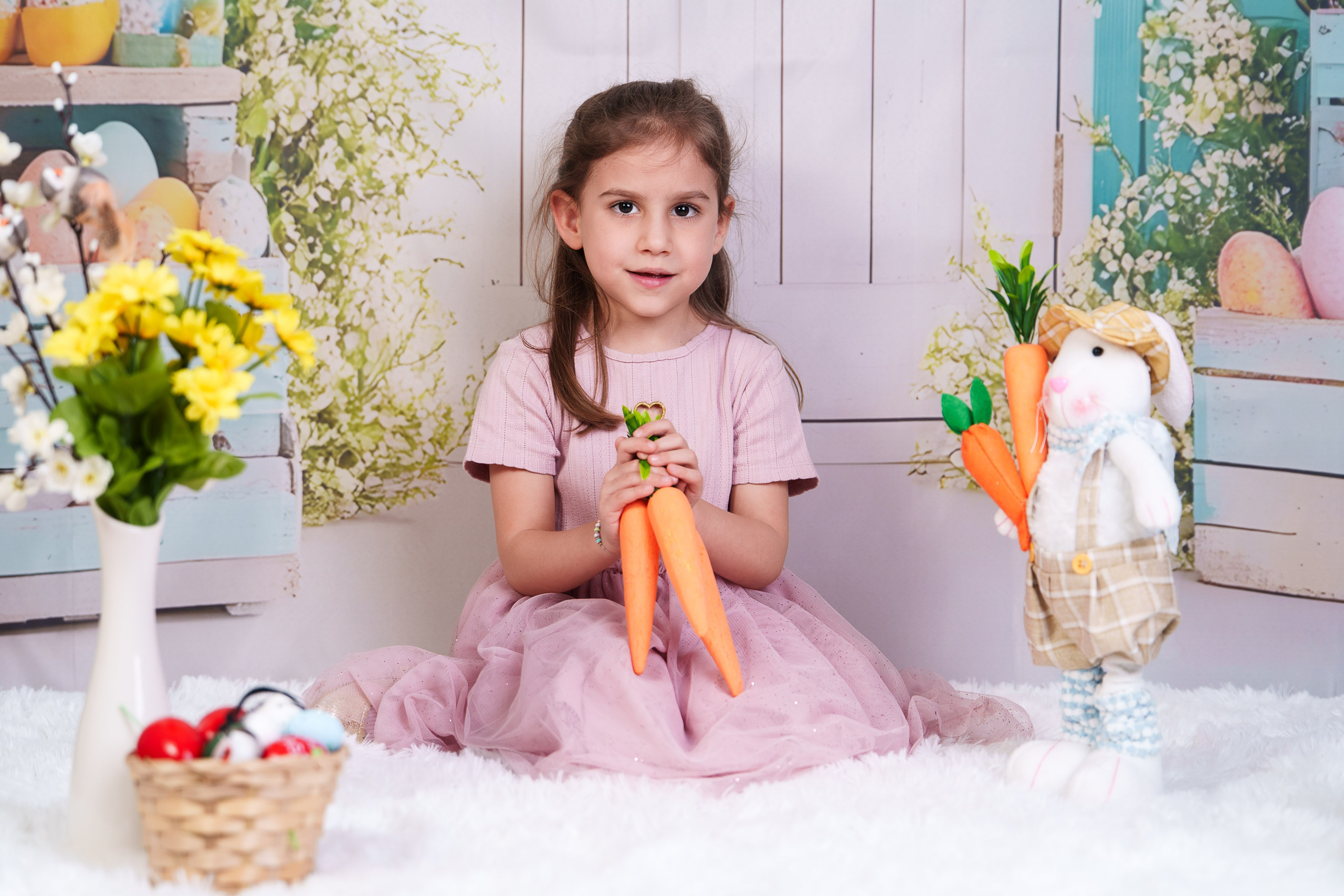 Sedinta foto Paste - Gradinita Miniterra. Liviu Andrei - Fotograf