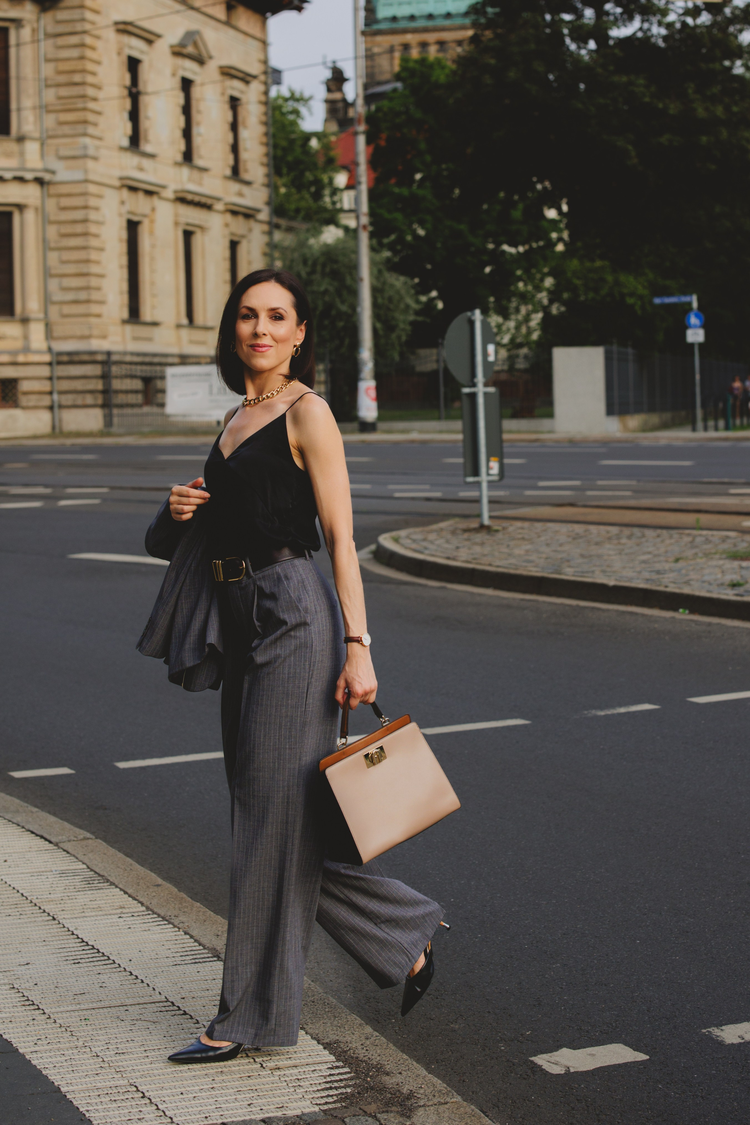 Elegant Street Portrait In Leipzig. Woman in business Suit. Kristina Kozheltsova- Soulful Portrait&Lifestyle&Love Story Photographer in Leipzig, Germany