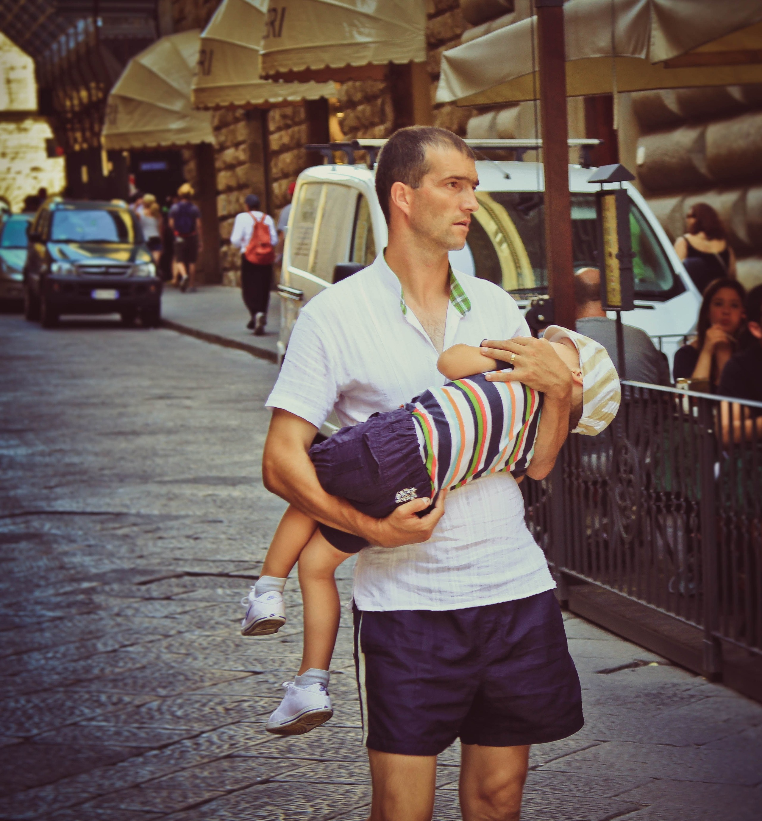 ИТАЛИЯ. Стрит-фотография, полная абсурда, идиотизма и красоты