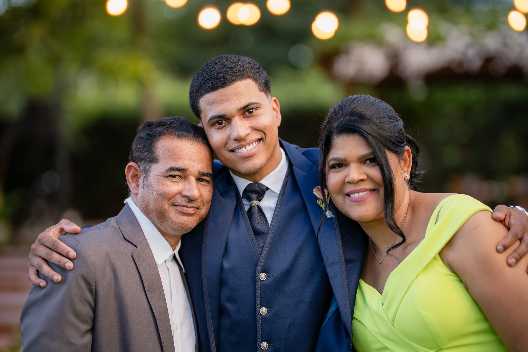 Larissa & Vinicius — Espaço Faveral / Aararaquara. Robson Colaço