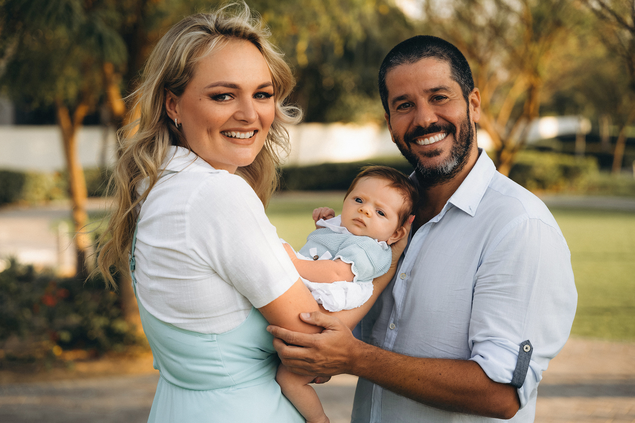 Sunset walk in the park. Angela Iakovleva — Family Photographer in Dubai